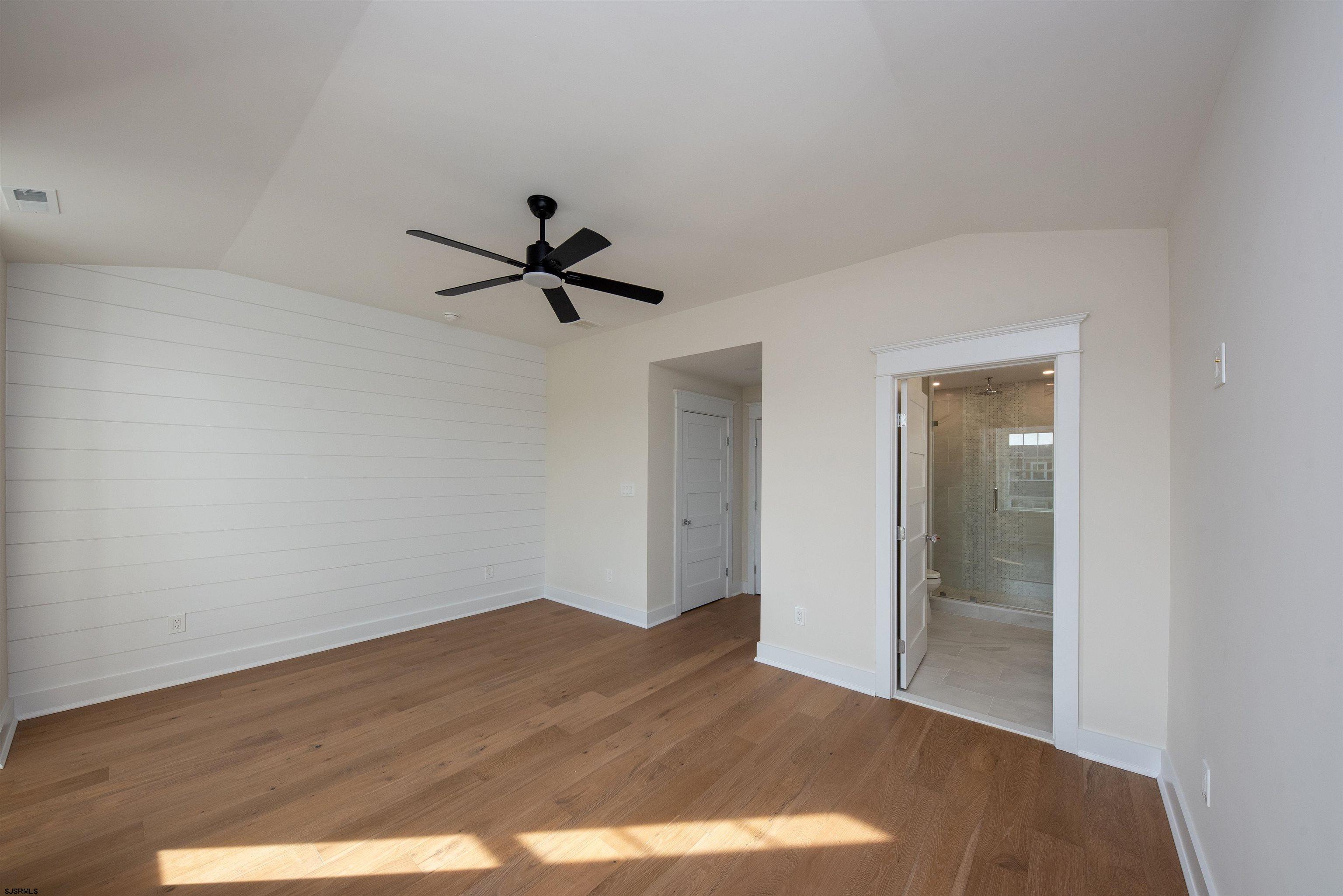 Ocean City, New Jersey 08226, United States, 5 Bedrooms Bedrooms, ,6 BathroomsBathrooms,Residential,Active,25005