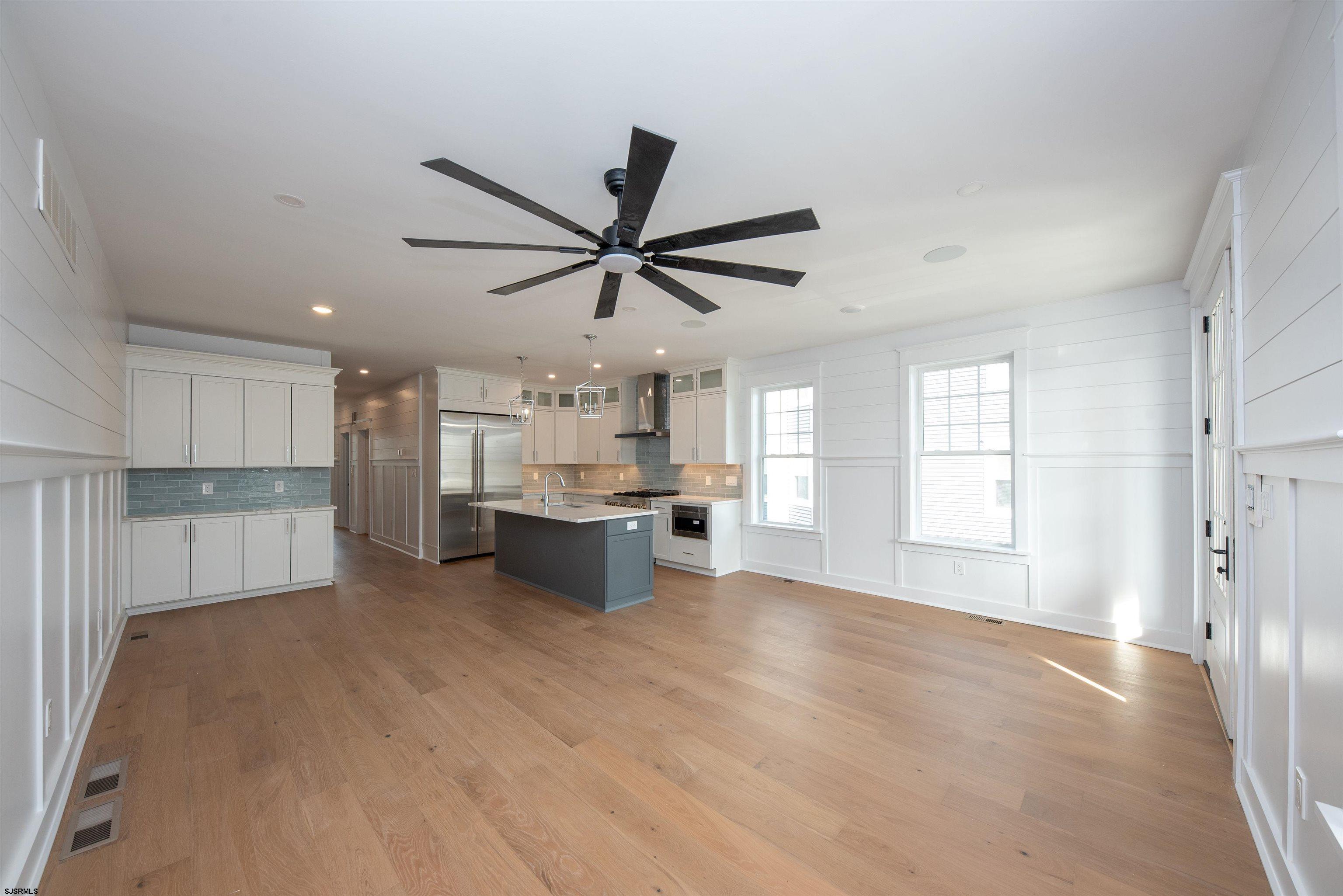 Ocean City, New Jersey 08226, United States, 5 Bedrooms Bedrooms, ,6 BathroomsBathrooms,Residential,Active,25005