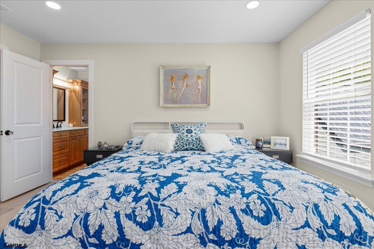 Egg Harbor City, New Jersey 08215, United States, 5 Bedrooms Bedrooms, ,5 BathroomsBathrooms,Residential,Active,48881