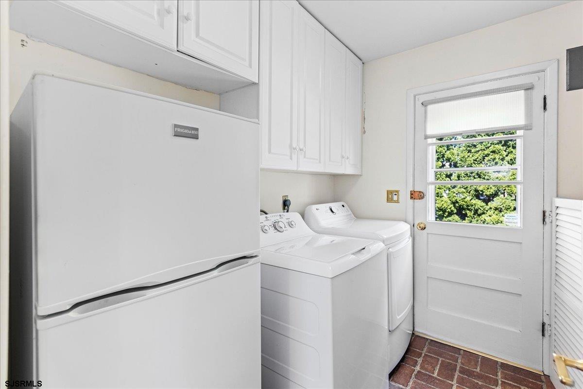 Margate, New Jersey 08402, United States, 4 Bedrooms Bedrooms, ,3 BathroomsBathrooms,Residential,Active,232760