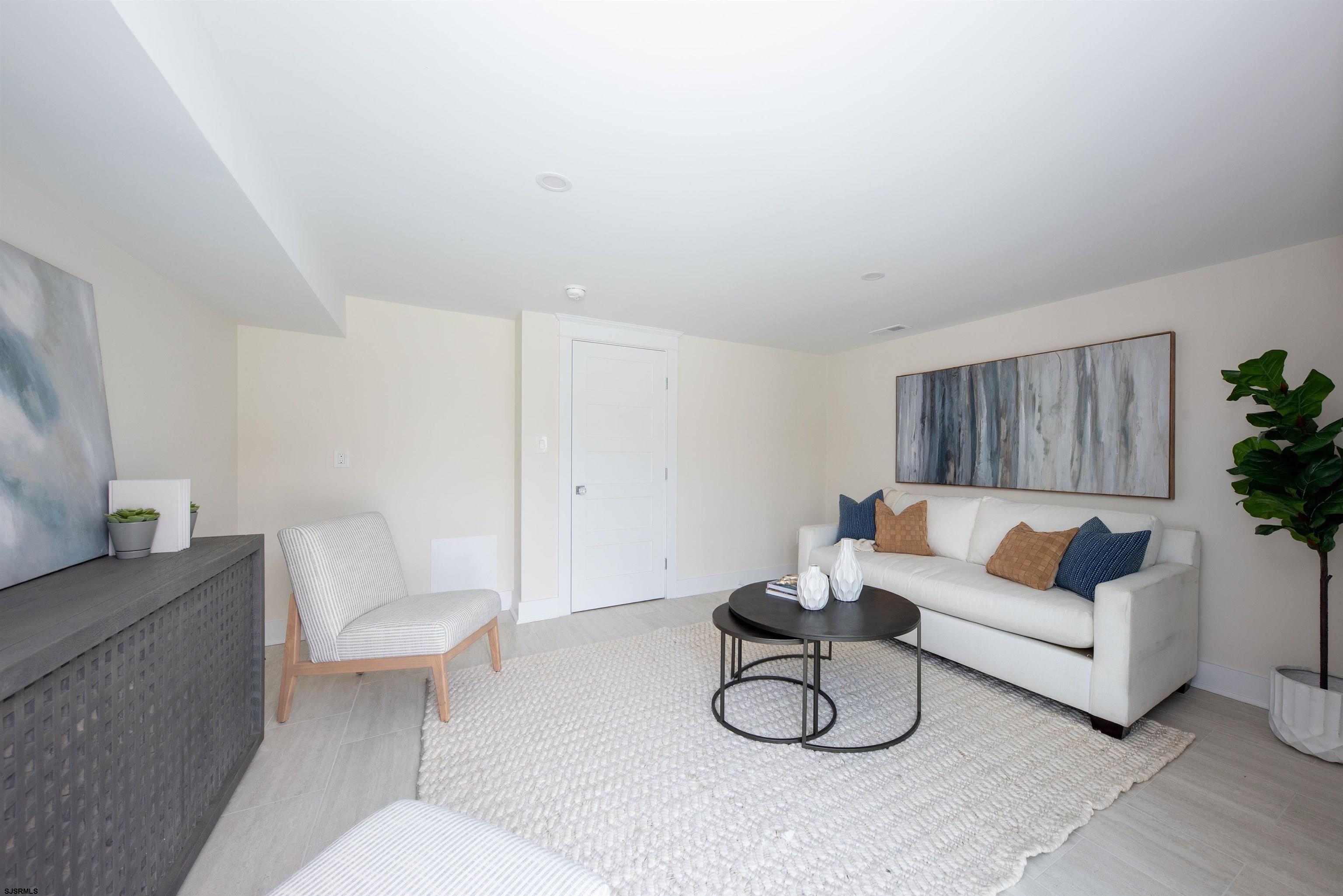 Ocean City, New Jersey 08226, United States, 5 Bedrooms Bedrooms, ,6 BathroomsBathrooms,Residential,Active,144246