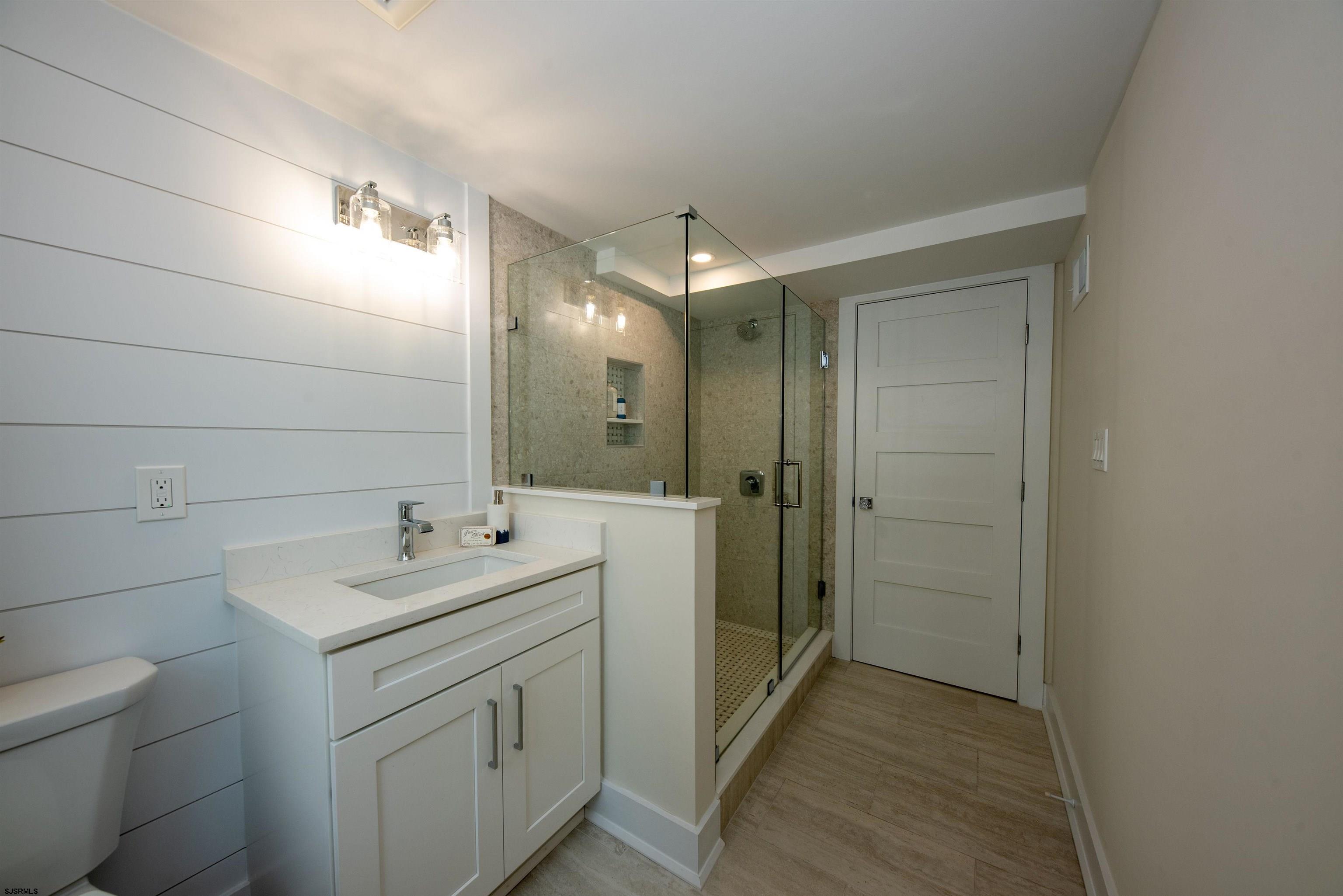 Ocean City, New Jersey 08226, United States, 5 Bedrooms Bedrooms, ,6 BathroomsBathrooms,Residential,Active,144246