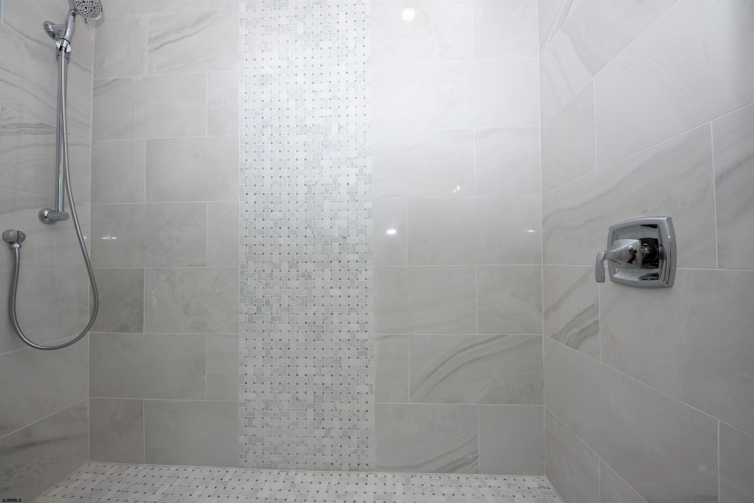 Ocean City, New Jersey 08226, United States, 5 Bedrooms Bedrooms, ,6 BathroomsBathrooms,Residential,Active,144246