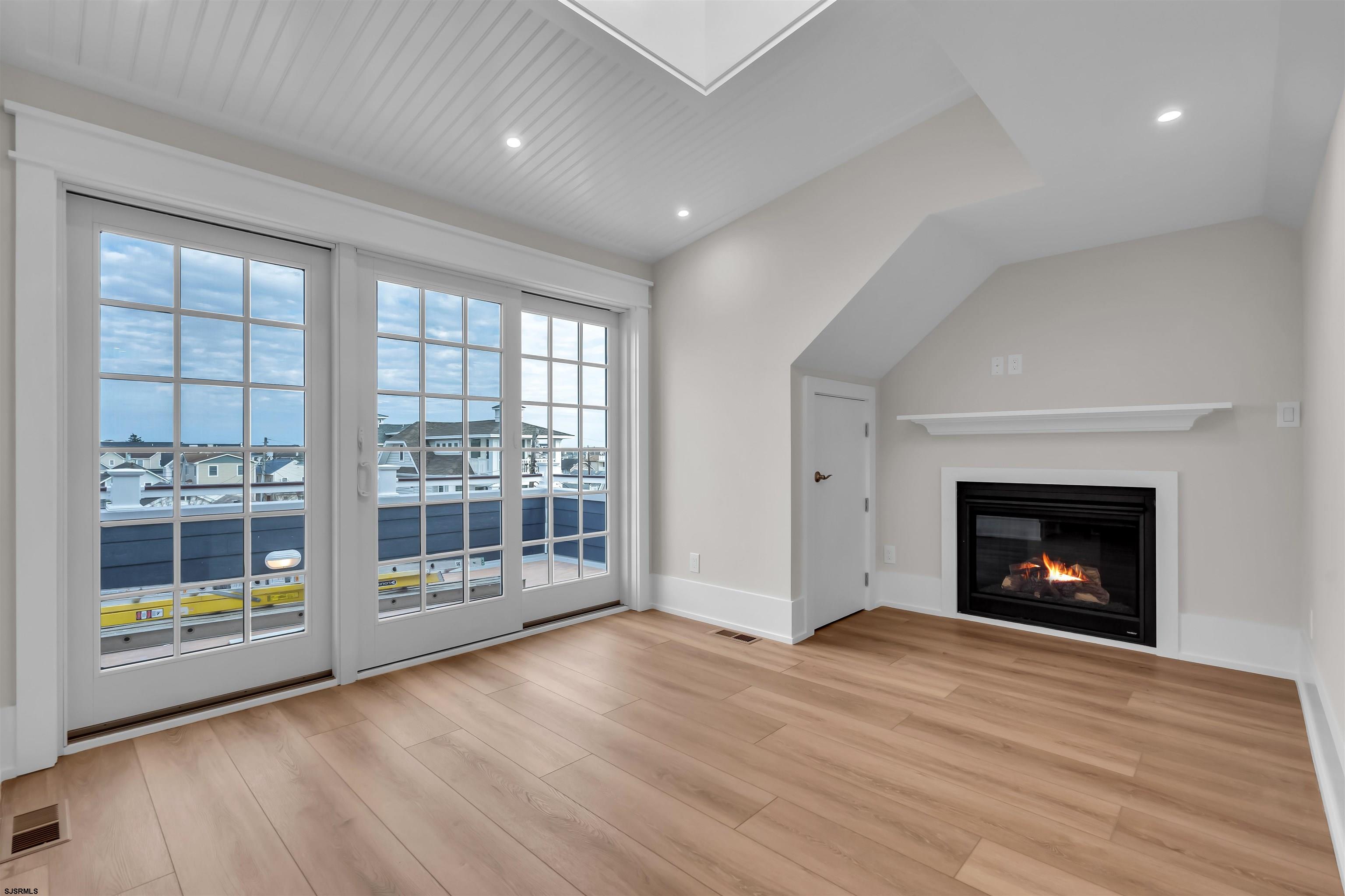 Ocean City, New Jersey 08226, United States, 5 Bedrooms Bedrooms, ,4 BathroomsBathrooms,Residential,Active,248439