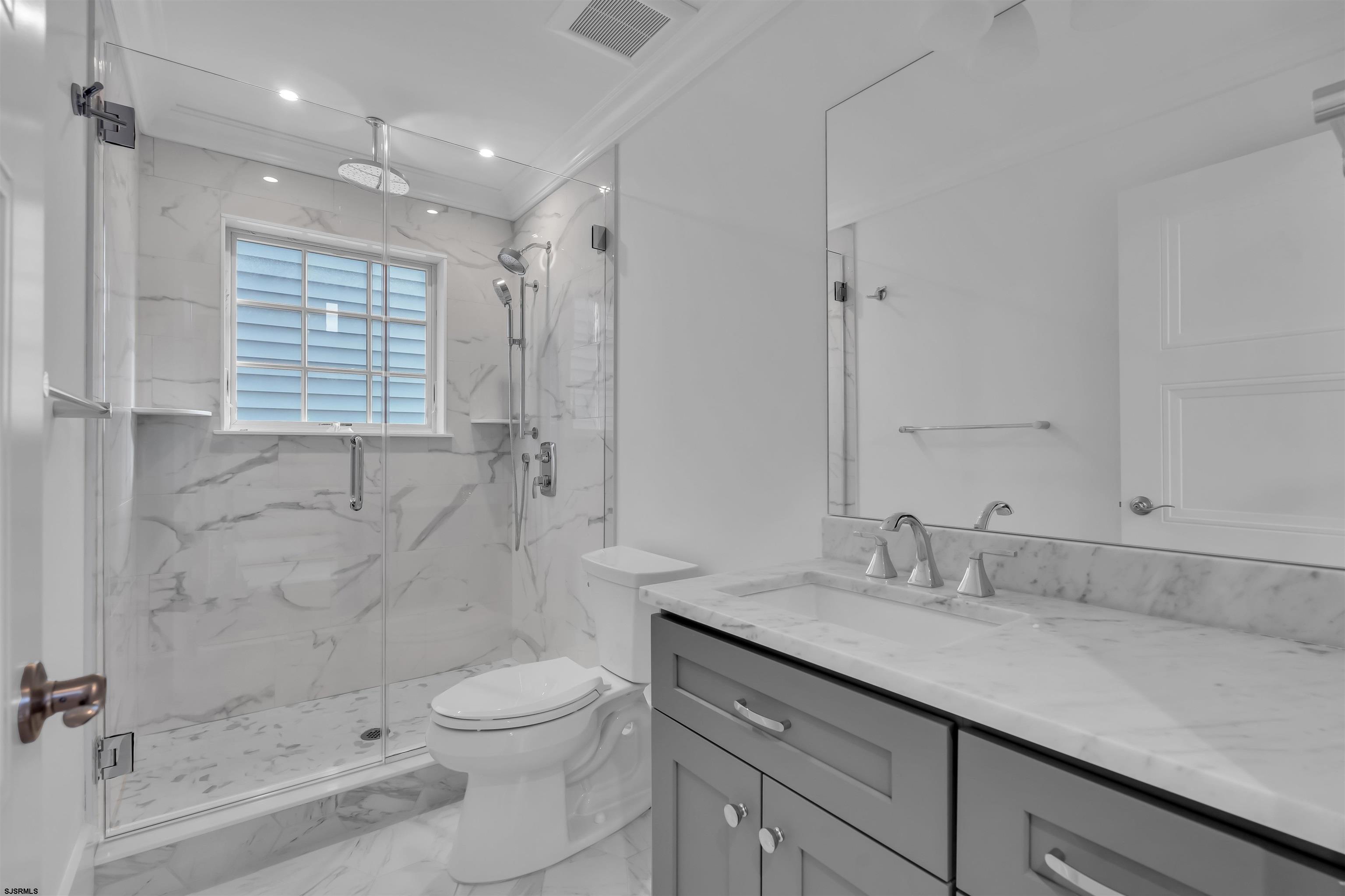 Ocean City, New Jersey 08226, United States, 5 Bedrooms Bedrooms, ,4 BathroomsBathrooms,Residential,Active,248439