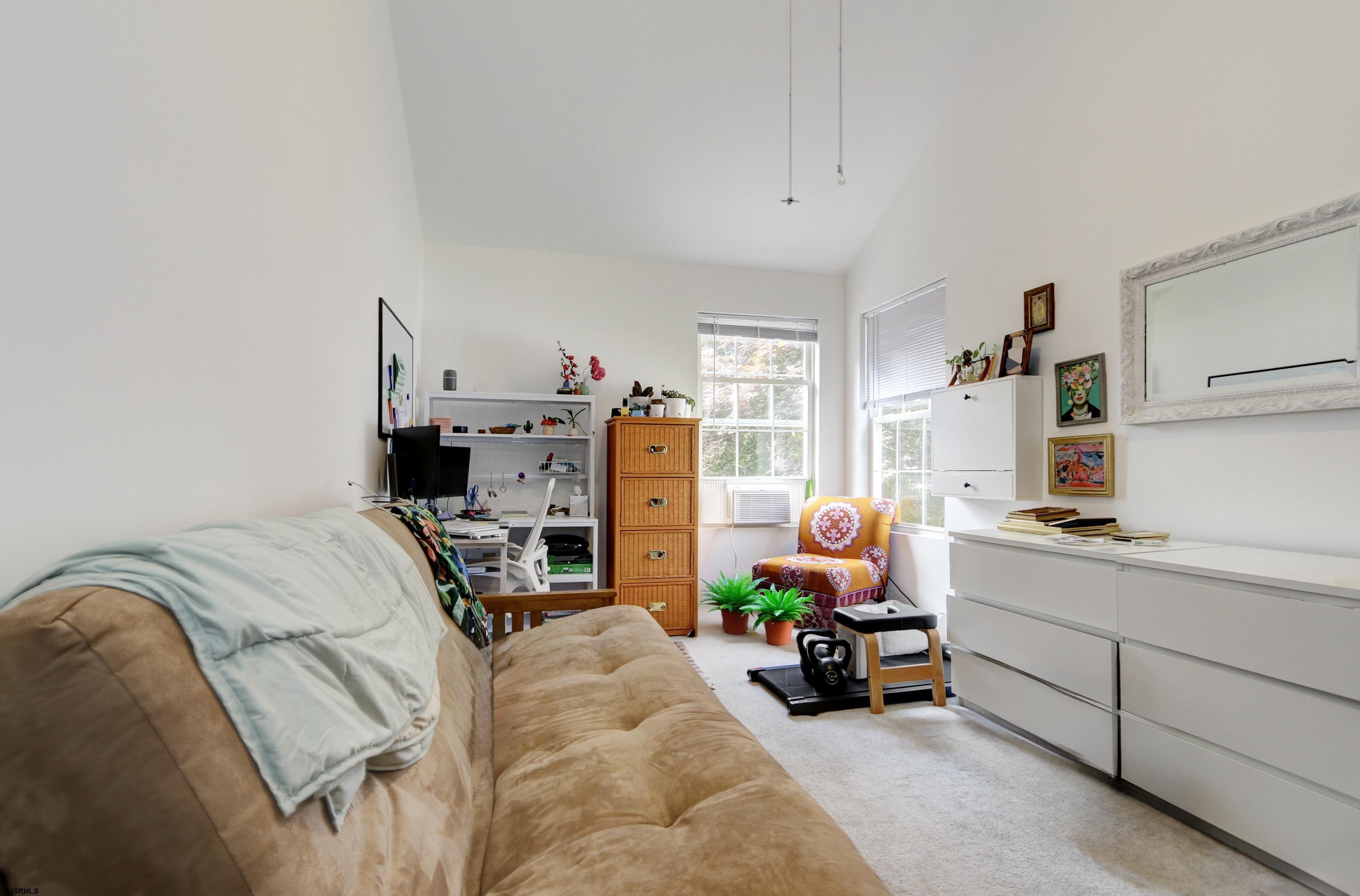 742 E Village Dr