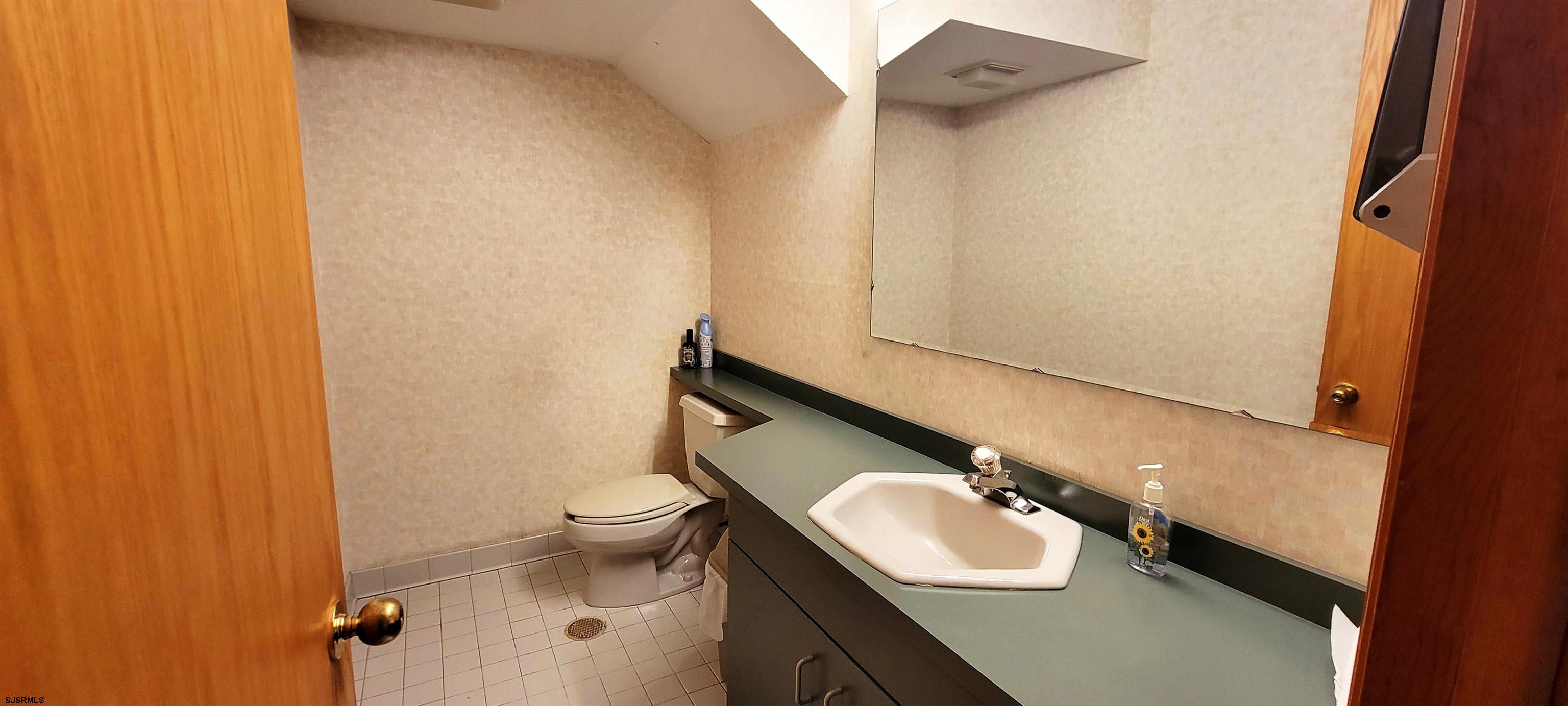 Vineland, New Jersey 08360, United States, ,Commercial,Active,140925