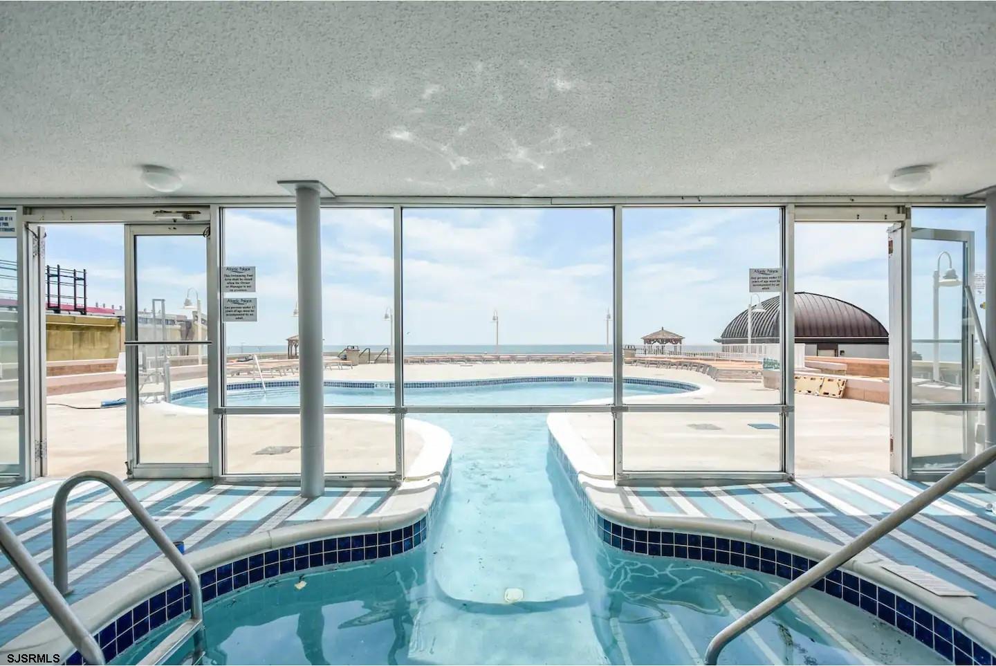 Atlantic City, New Jersey 08401, United States, ,1 BathroomBathrooms,Residential,Pending,40110