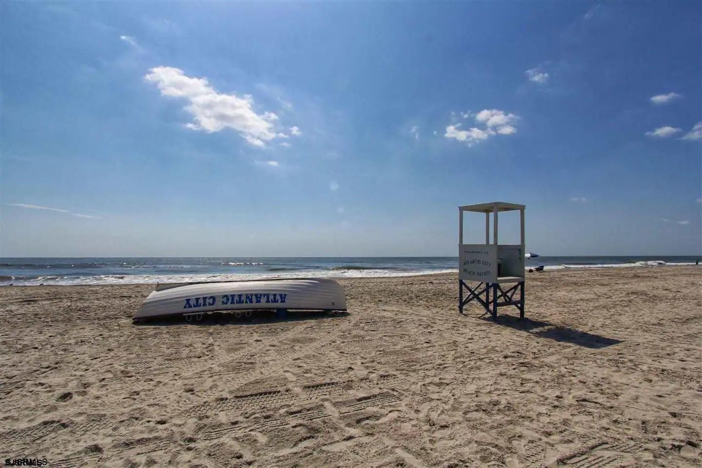 Atlantic City, New Jersey 08401, United States, ,1 BathroomBathrooms,Residential,Pending,40110