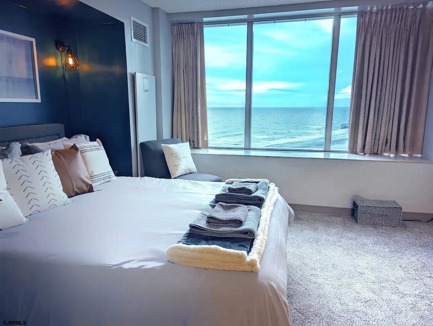 Atlantic City, New Jersey 08401, United States, ,1 BathroomBathrooms,Residential,Pending,40110