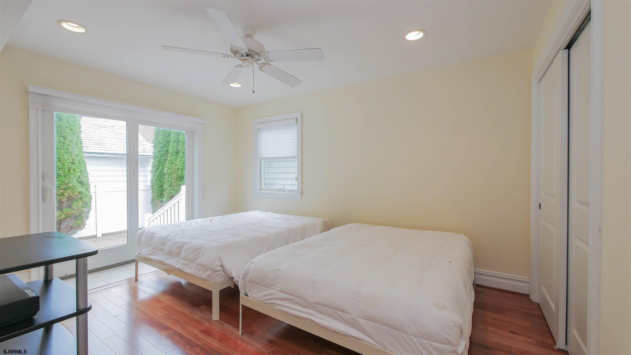Margate, New Jersey 08402, United States, 4 Bedrooms Bedrooms, ,3 BathroomsBathrooms,Residential,Active,132660