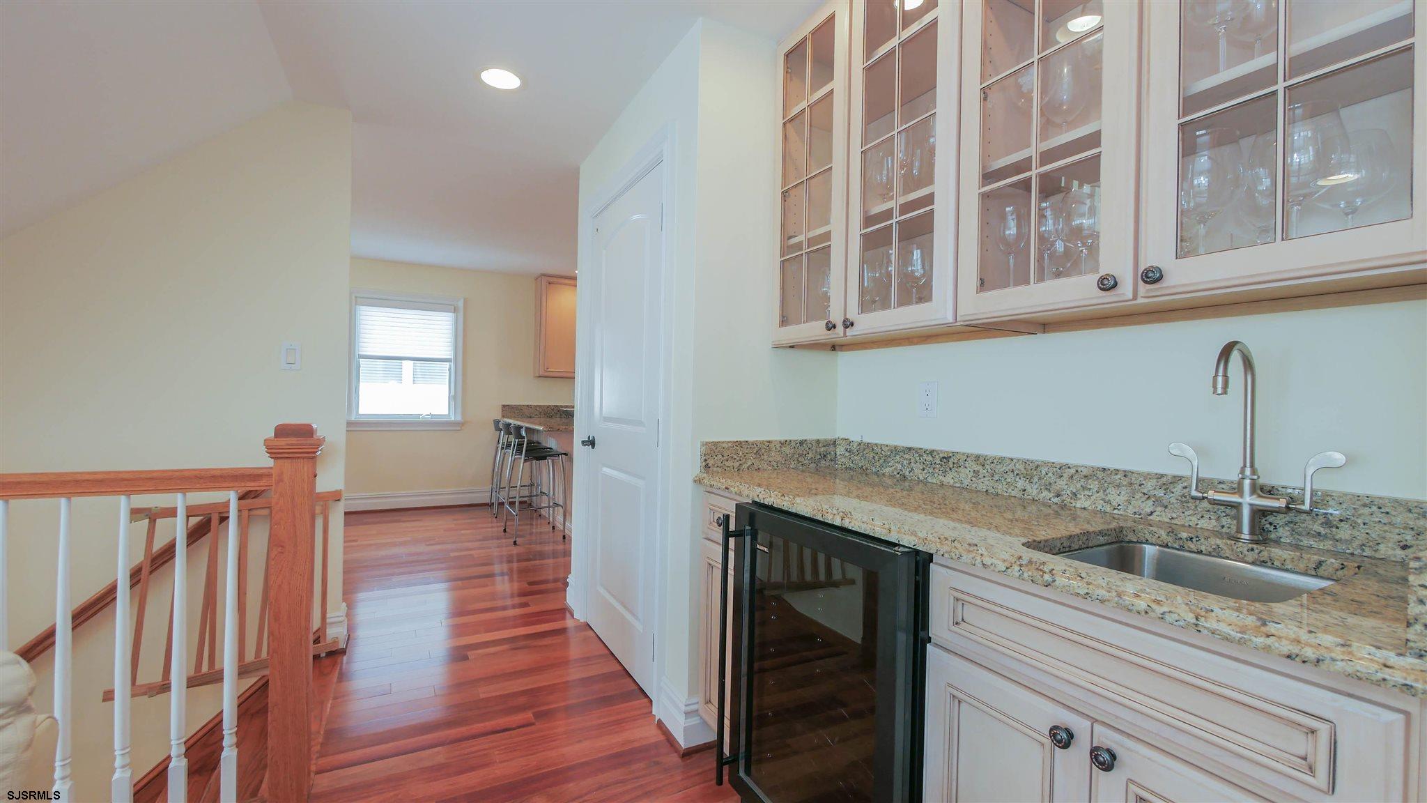 Margate, New Jersey 08402, United States, 4 Bedrooms Bedrooms, ,3 BathroomsBathrooms,Residential,Active,132660