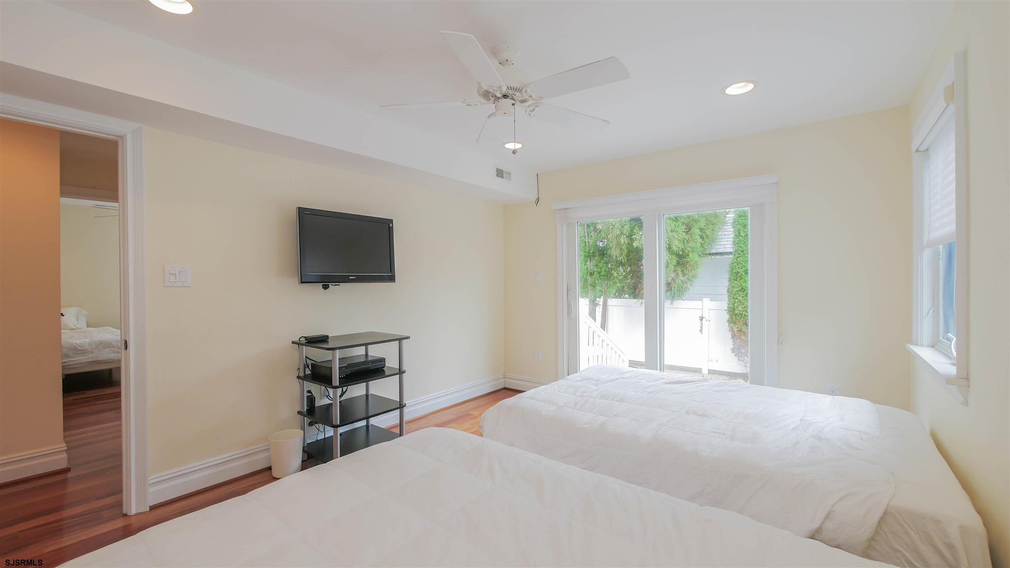Margate, New Jersey 08402, United States, 4 Bedrooms Bedrooms, ,3 BathroomsBathrooms,Residential,Active,132660