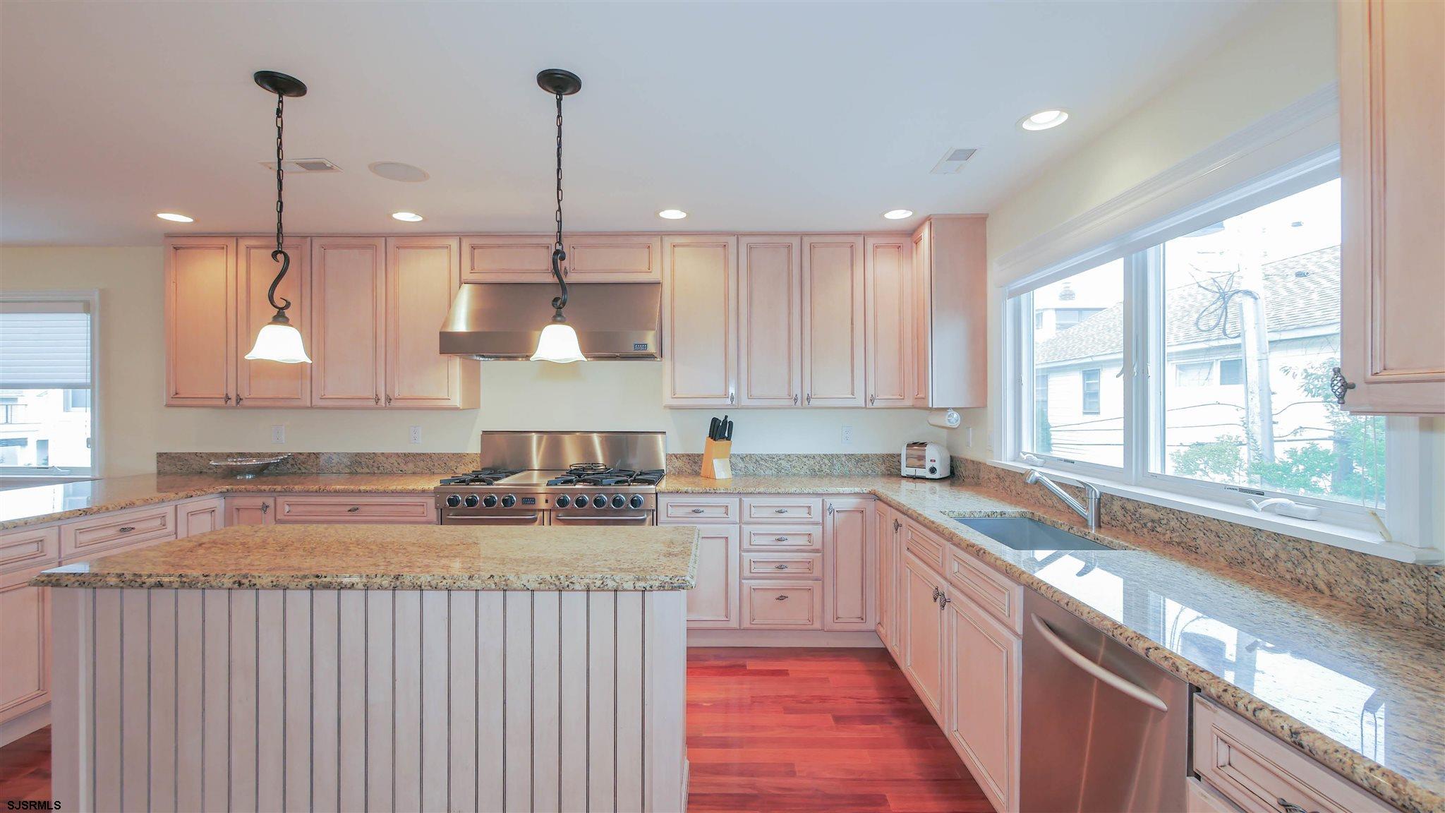 Margate, New Jersey 08402, United States, 4 Bedrooms Bedrooms, ,3 BathroomsBathrooms,Residential,Active,132660