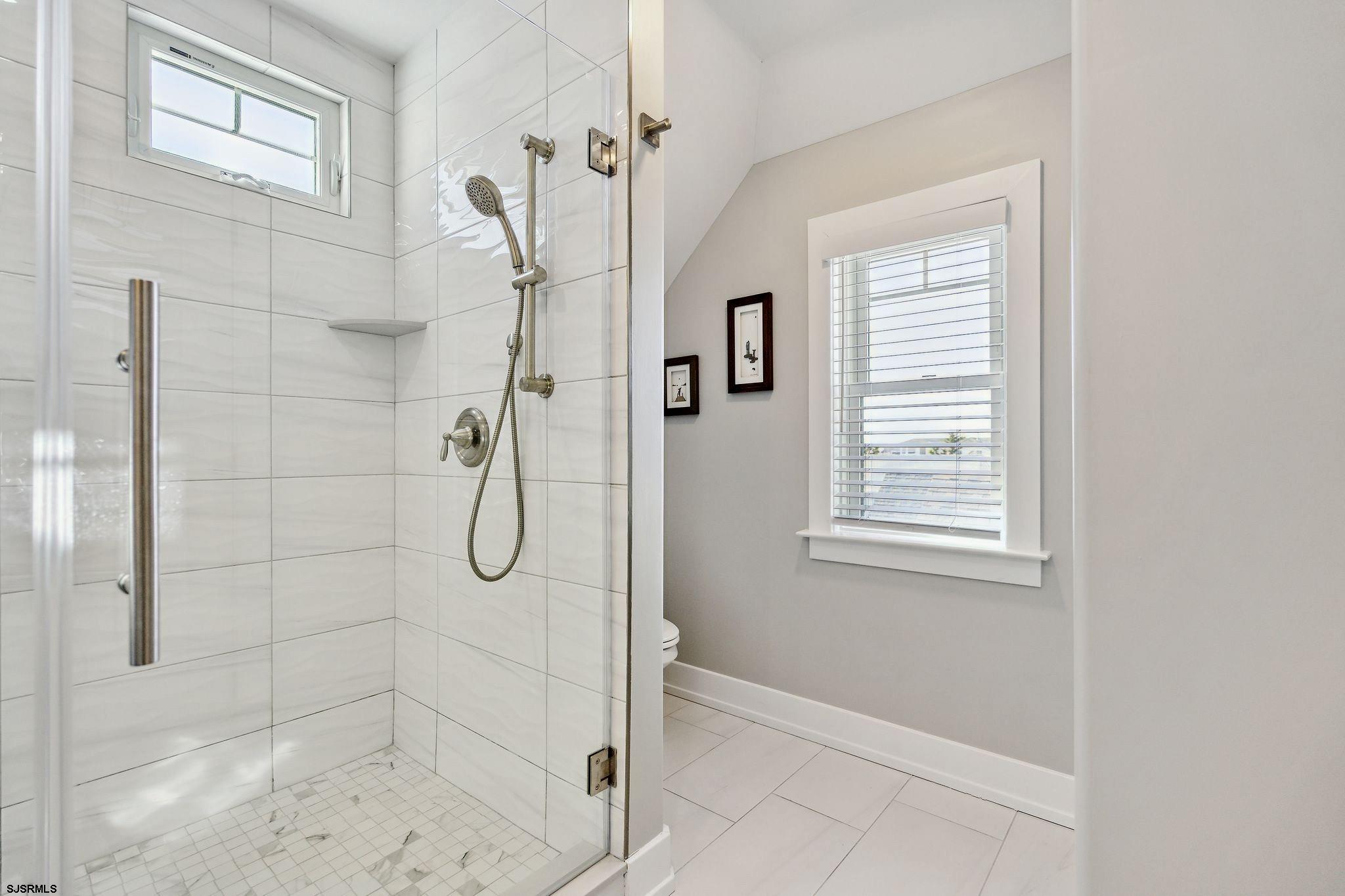 Ocean City, New Jersey 08226, United States, 5 Bedrooms Bedrooms, ,4 BathroomsBathrooms,Residential,Pending,76745