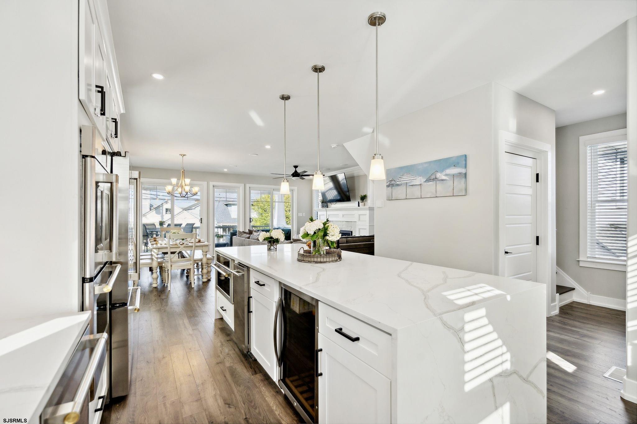 Ocean City, New Jersey 08226, United States, 5 Bedrooms Bedrooms, ,4 BathroomsBathrooms,Residential,Pending,76745