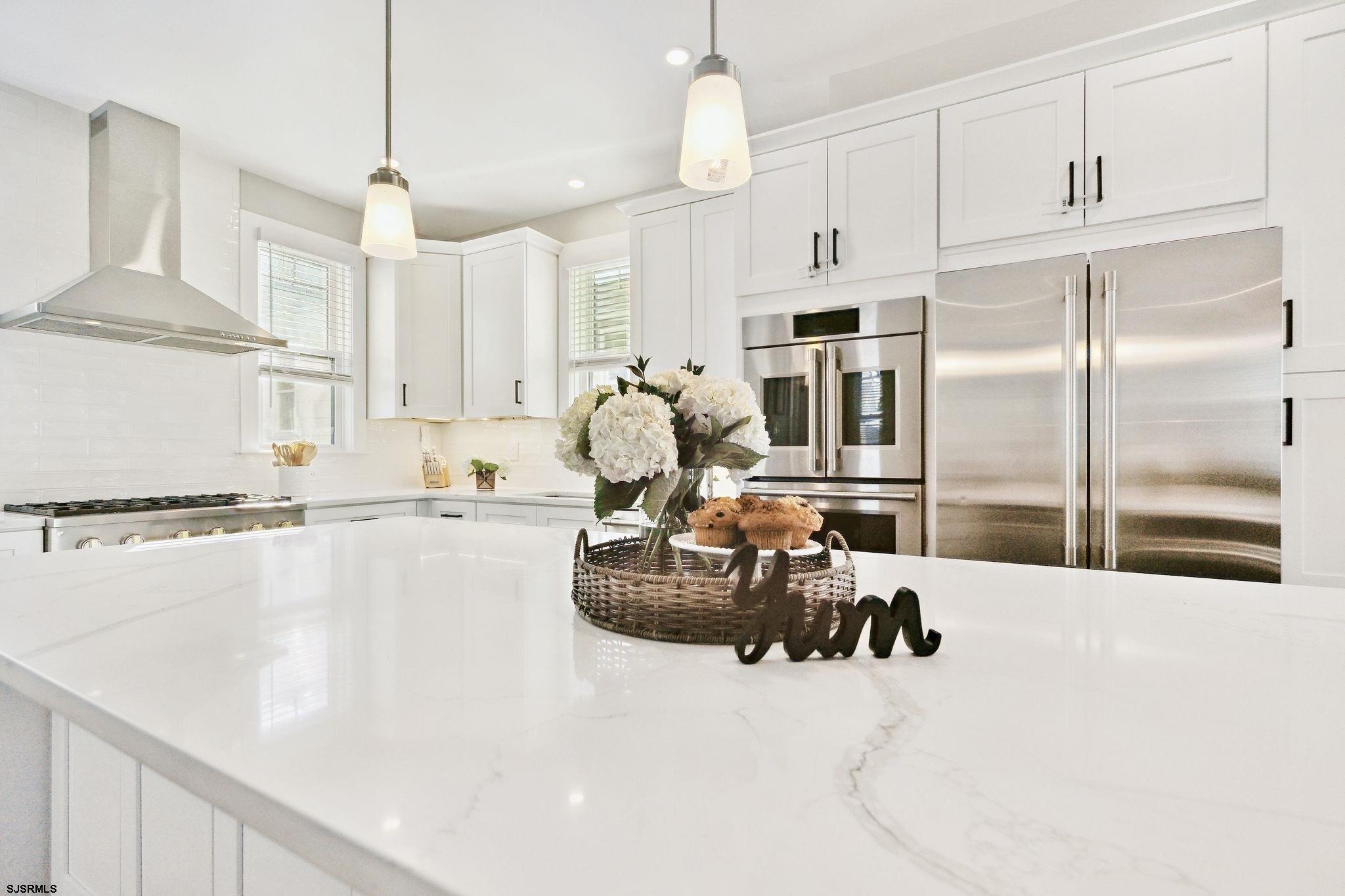 Ocean City, New Jersey 08226, United States, 5 Bedrooms Bedrooms, ,4 BathroomsBathrooms,Residential,Pending,76745