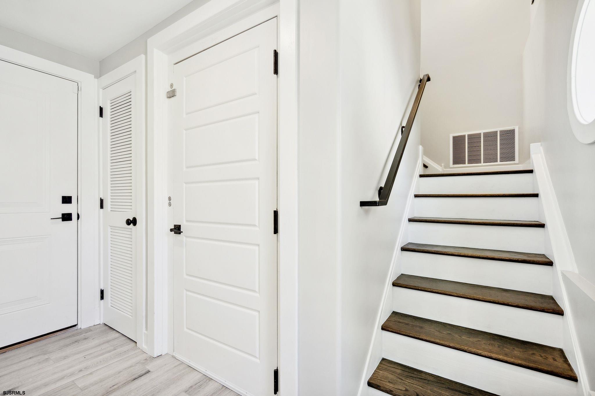 Ocean City, New Jersey 08226, United States, 5 Bedrooms Bedrooms, ,4 BathroomsBathrooms,Residential,Pending,76745