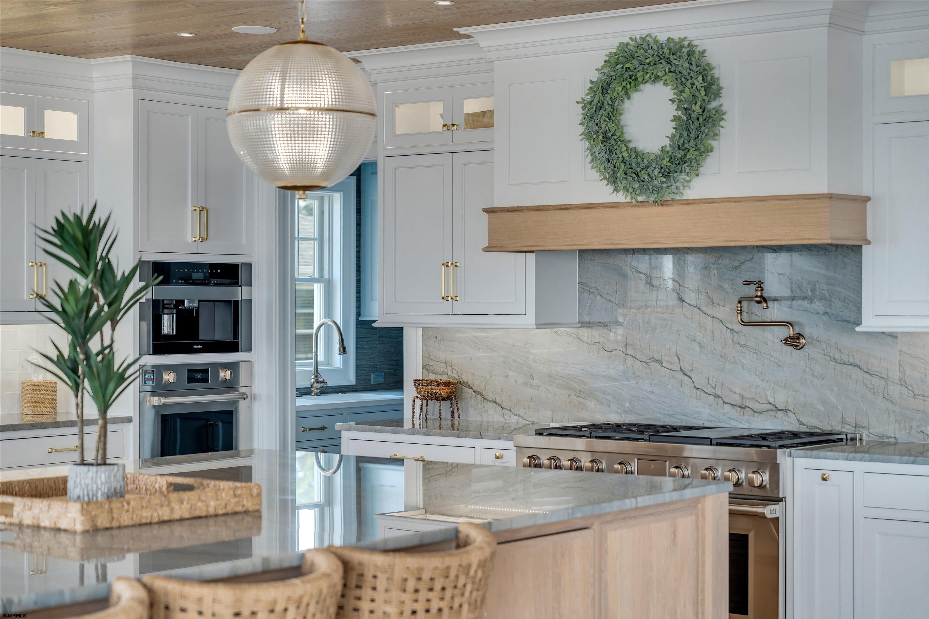 Ocean City, New Jersey 08226, United States, 7 Bedrooms Bedrooms, ,8 BathroomsBathrooms,Residential,Active,256479