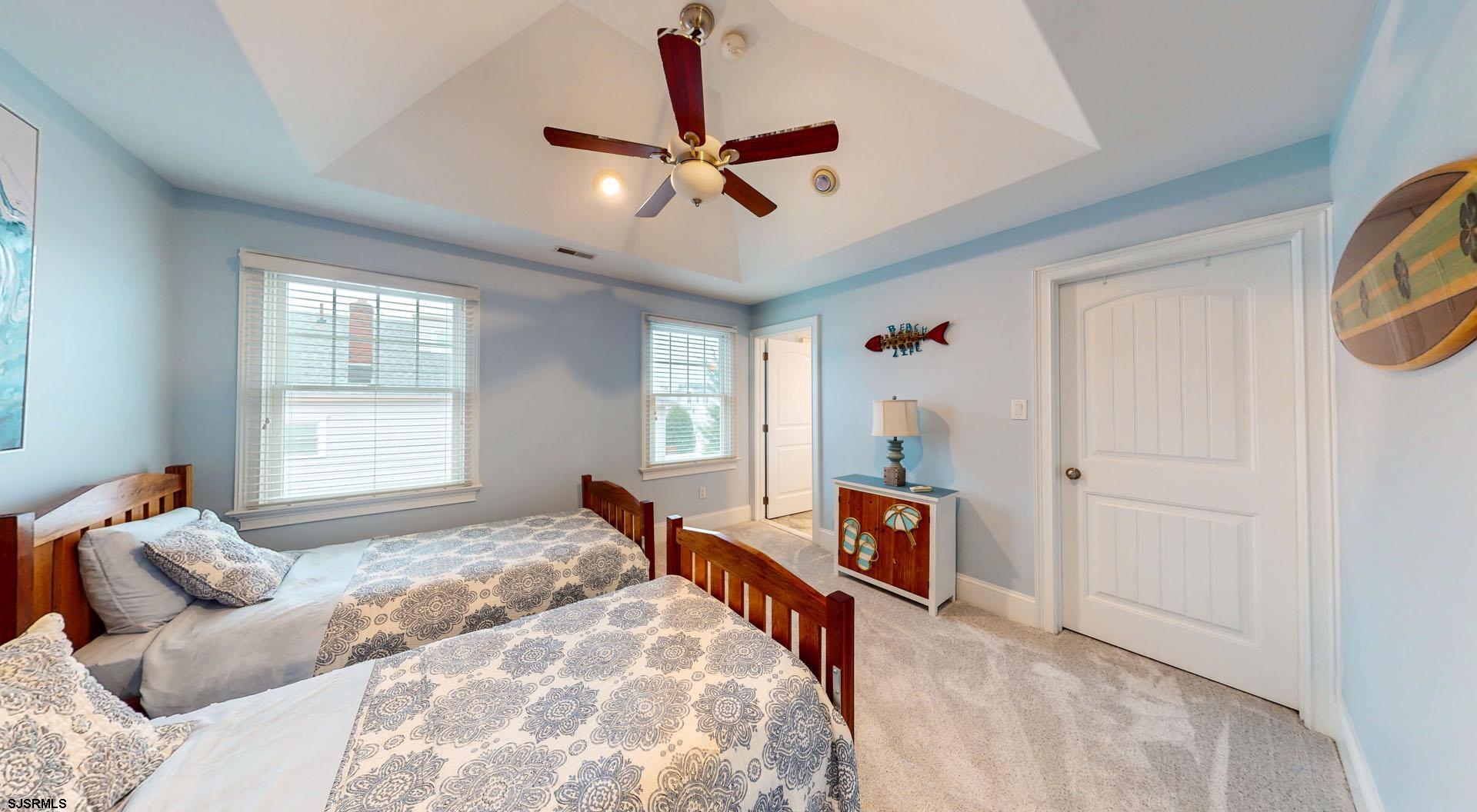 Ocean City, New Jersey 08226, United States, 7 Bedrooms Bedrooms, ,8 BathroomsBathrooms,Residential,Active,95950