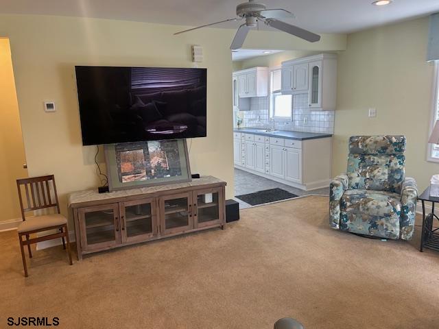 Somers Point, New Jersey 08244, United States, 2 Bedrooms Bedrooms, ,1 BathroomBathrooms,Residential,Active,96826