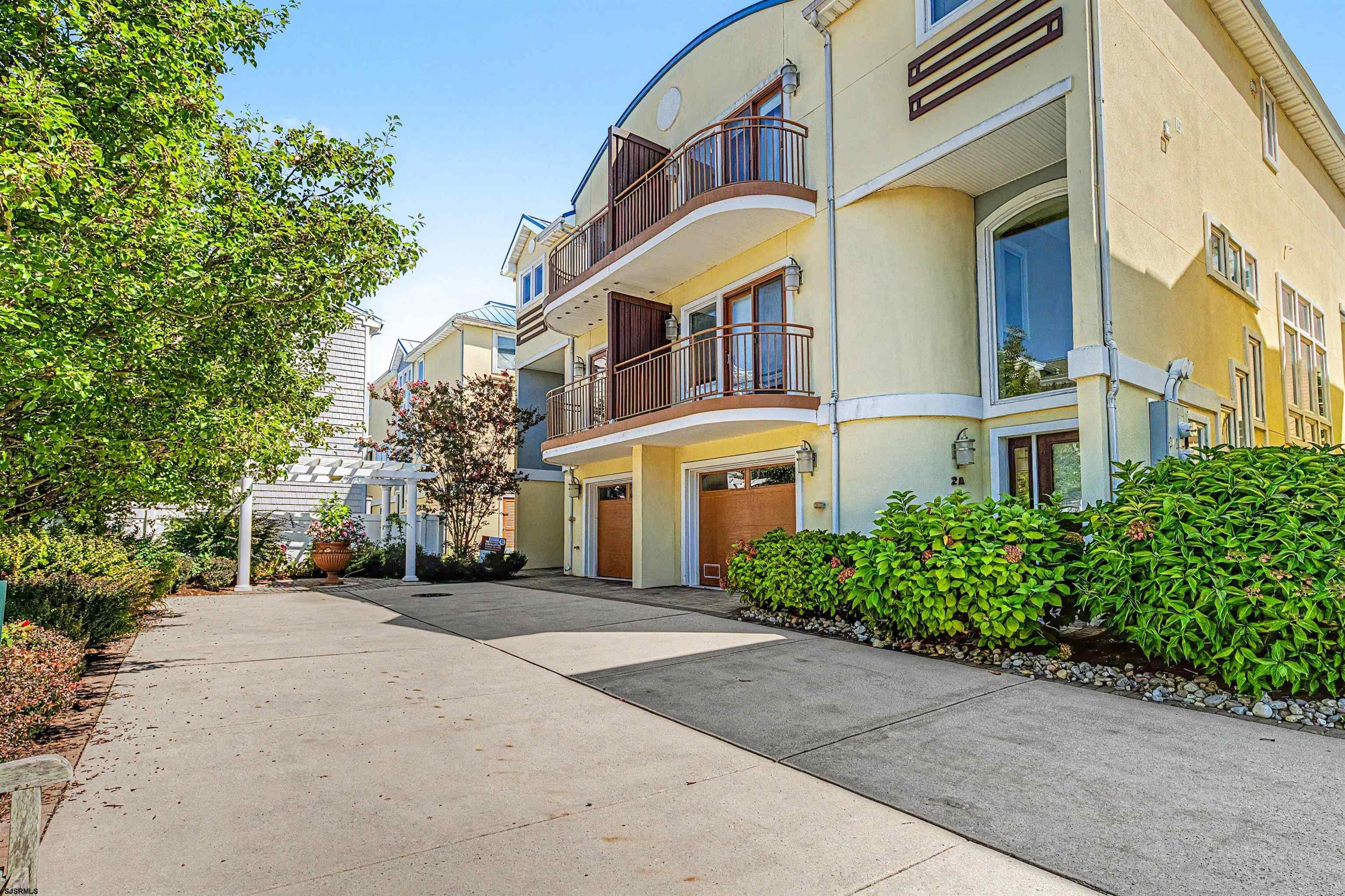223 N Washington 2B