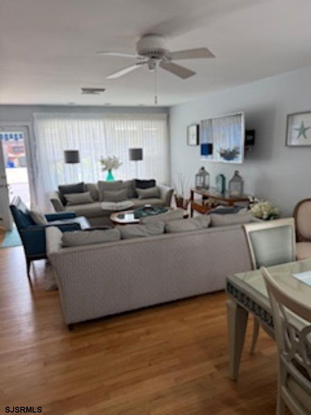 131 N Yarmouth