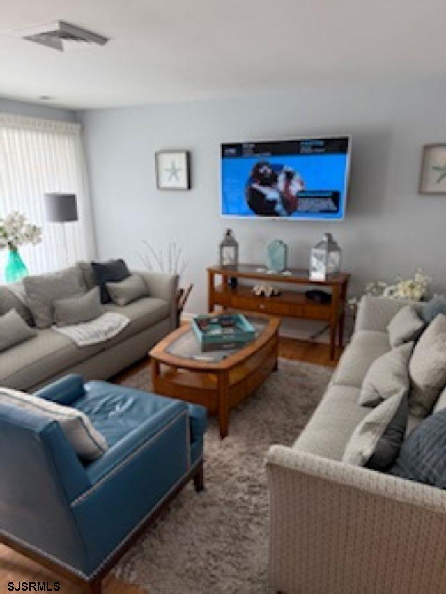 131 N Yarmouth