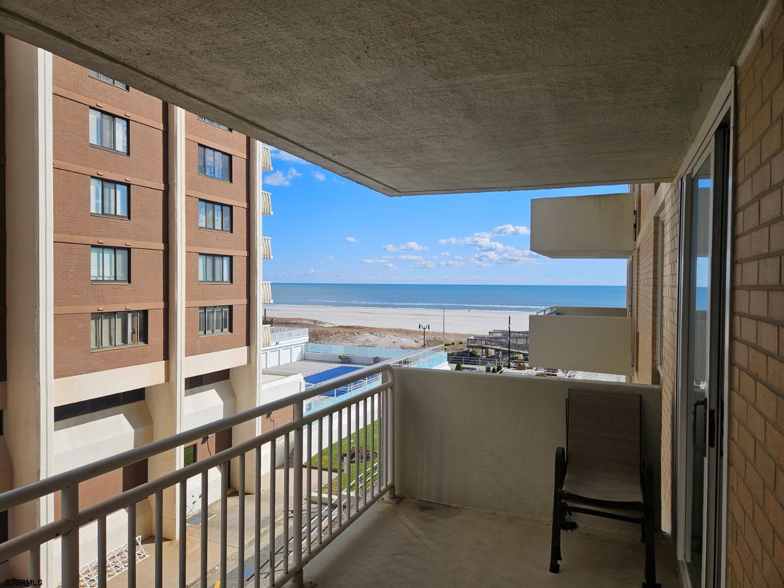 Atlantic City, New Jersey 08401, United States, 1 Bedroom Bedrooms, ,1 BathroomBathrooms,Residential,Active,245705