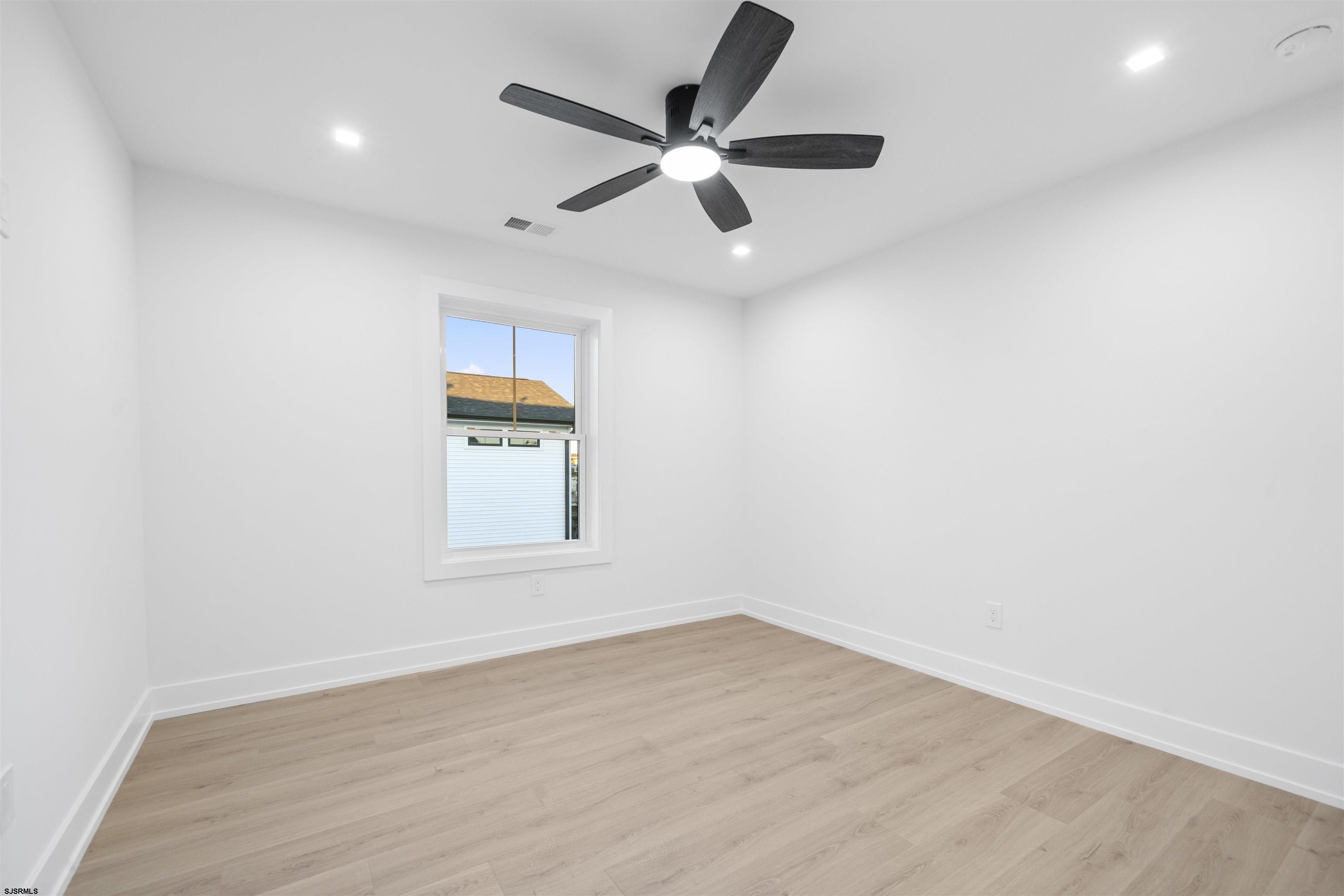 Ocean City, New Jersey 08226, United States, 4 Bedrooms Bedrooms, ,3 BathroomsBathrooms,Residential,Active,226283