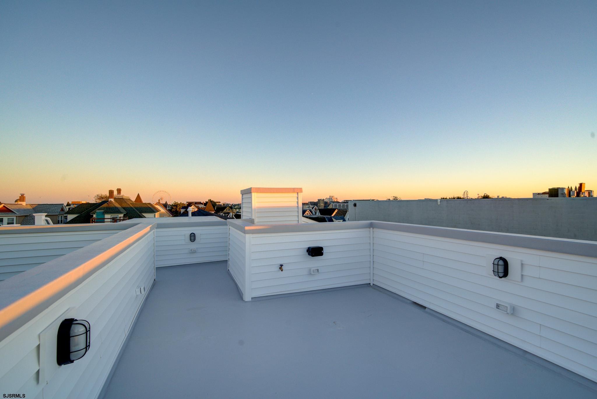 Ocean City, New Jersey 08226, United States, 4 Bedrooms Bedrooms, ,3 BathroomsBathrooms,Residential,Active,226283