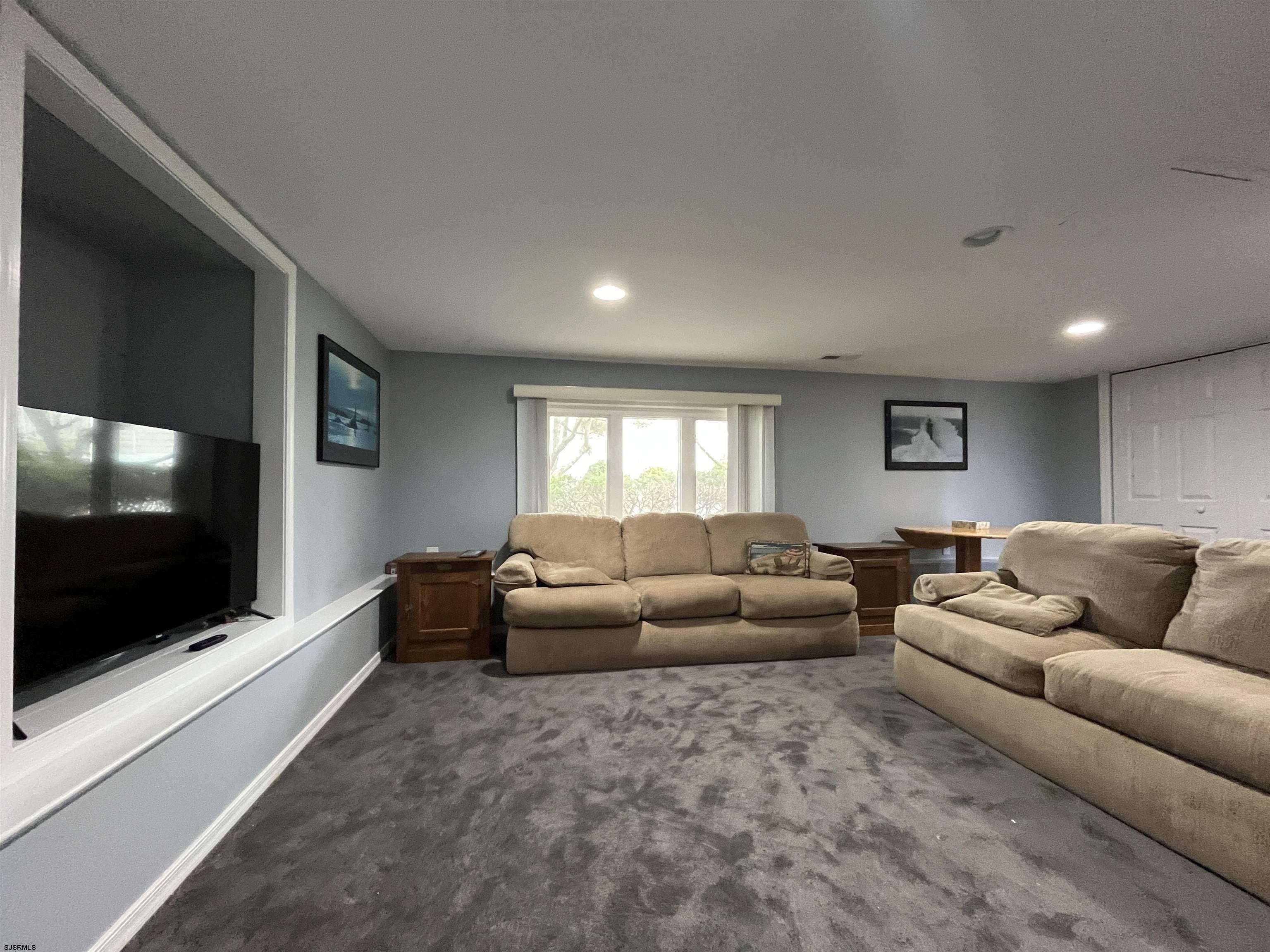 Brigantine, New Jersey 08203, United States, 3 Bedrooms Bedrooms, ,3 BathroomsBathrooms,Residential,Active,81226