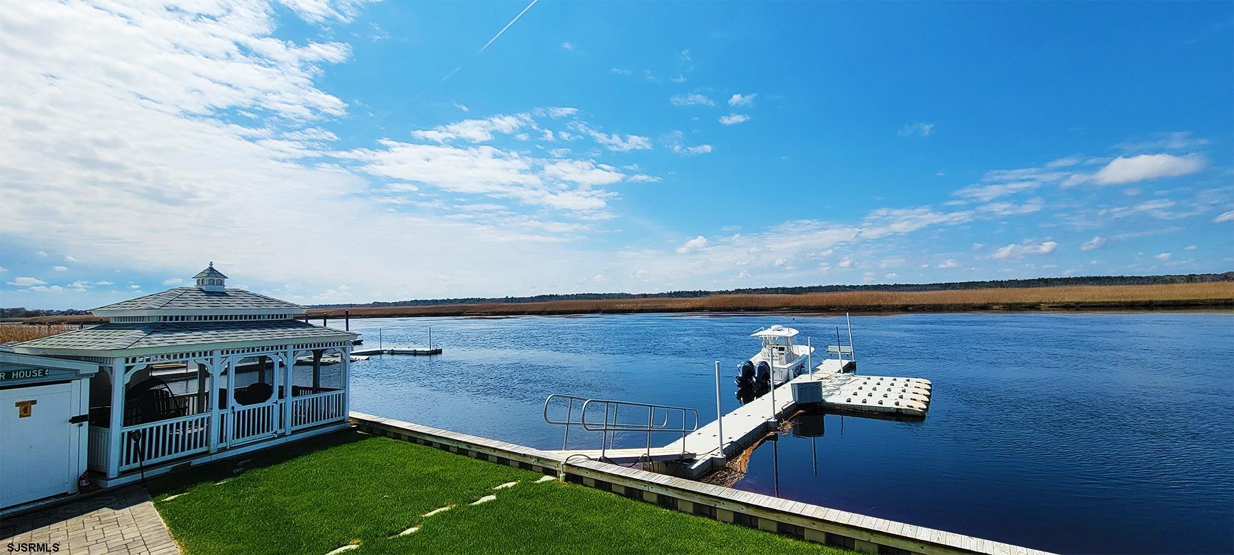 Egg Harbor Township, New Jersey 08234, United States, 2 Bedrooms Bedrooms, ,3 BathroomsBathrooms,Residential,Active,82017