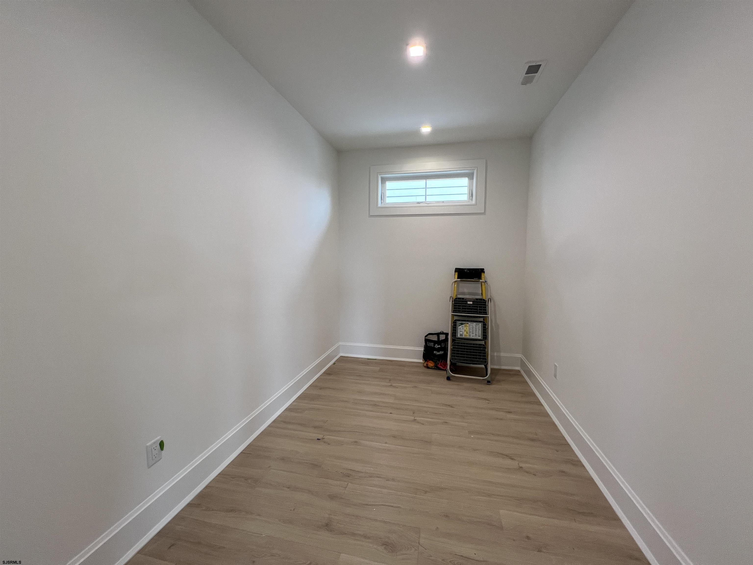 Ocean City, New Jersey 08226, United States, 5 Bedrooms Bedrooms, ,5 BathroomsBathrooms,Residential,Active,80158