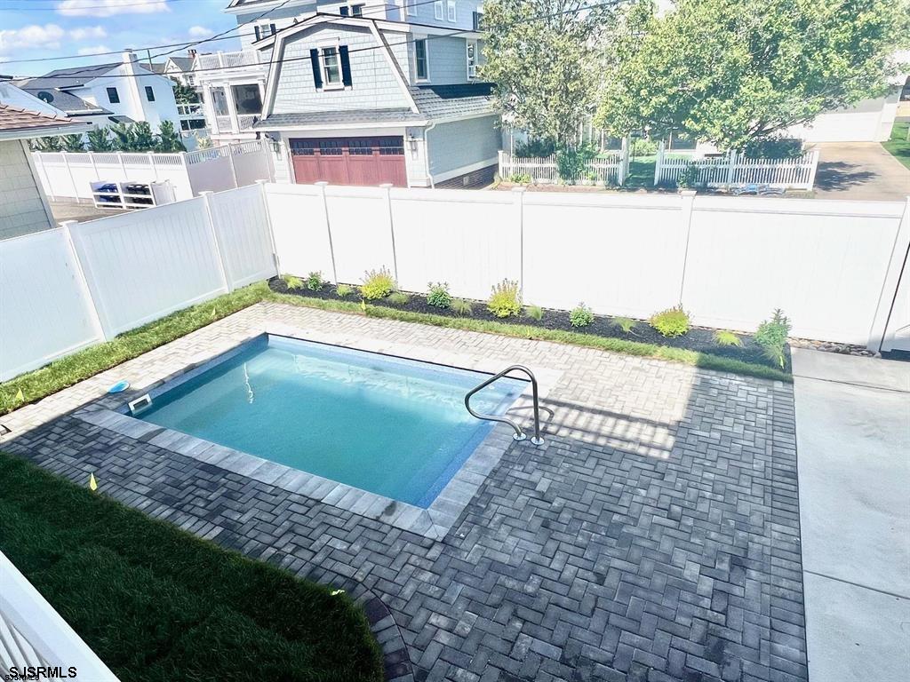 Ocean City, New Jersey 08226, United States, 5 Bedrooms Bedrooms, ,5 BathroomsBathrooms,Residential,Active,80158