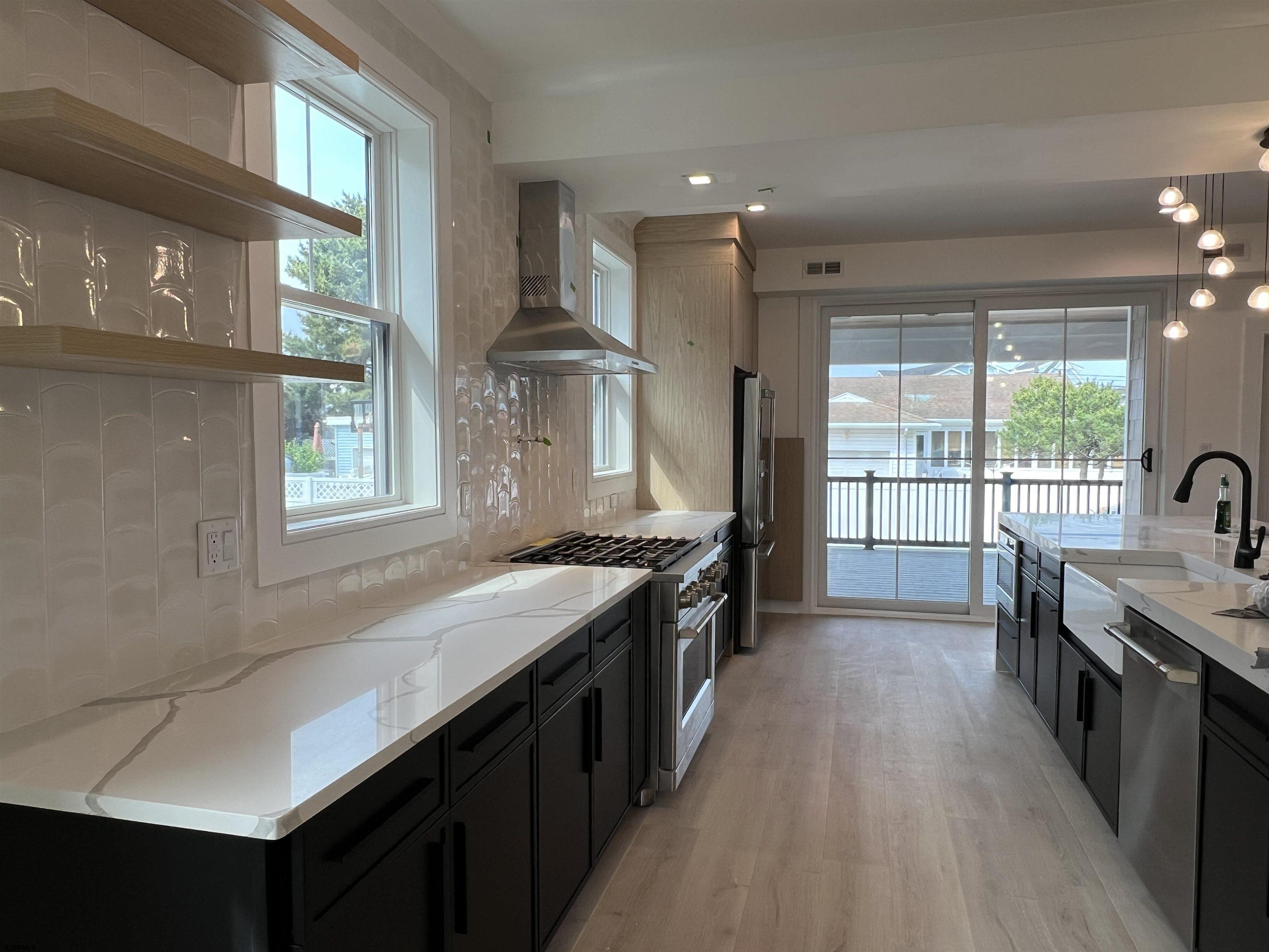 Ocean City, New Jersey 08226, United States, 5 Bedrooms Bedrooms, ,5 BathroomsBathrooms,Residential,Active,80158