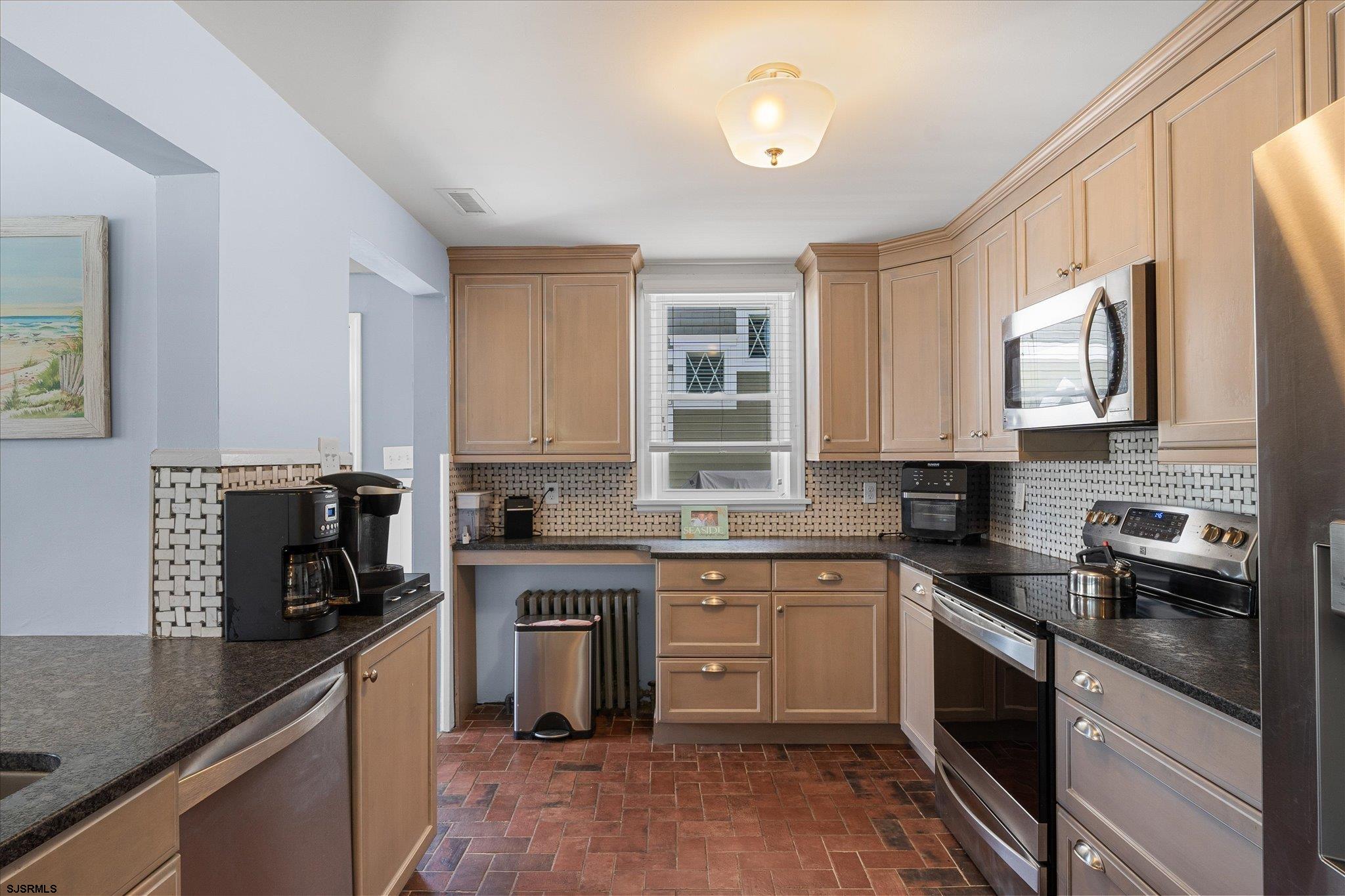 Ocean City, New Jersey 08226, United States, 8 Bedrooms Bedrooms, ,9 BathroomsBathrooms,Residential,Active,112217