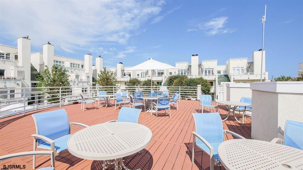 Margate, New Jersey 08402, United States, 2 Bedrooms Bedrooms, ,2 BathroomsBathrooms,Residential,Pending,82765