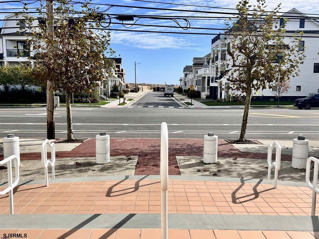 Margate, New Jersey 08402, United States, 2 Bedrooms Bedrooms, ,2 BathroomsBathrooms,Residential,Pending,82765