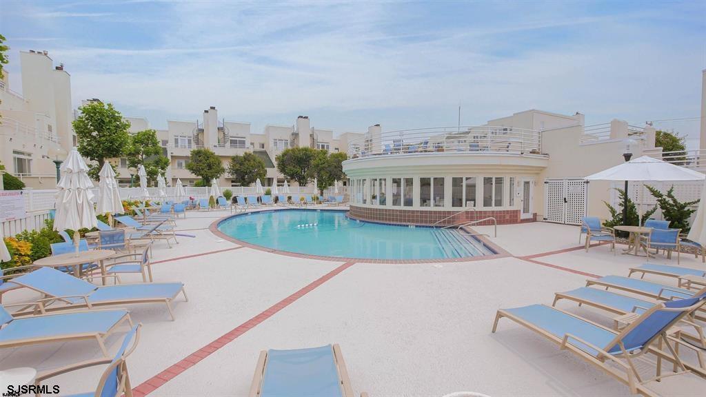 Margate, New Jersey 08402, United States, 2 Bedrooms Bedrooms, ,2 BathroomsBathrooms,Residential,Pending,82765