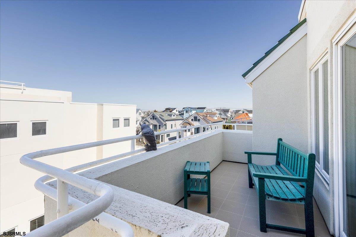 Margate, New Jersey 08402, United States, 2 Bedrooms Bedrooms, ,2 BathroomsBathrooms,Residential,Pending,82765