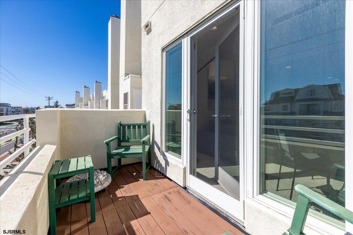 Margate, New Jersey 08402, United States, 2 Bedrooms Bedrooms, ,2 BathroomsBathrooms,Residential,Pending,82765