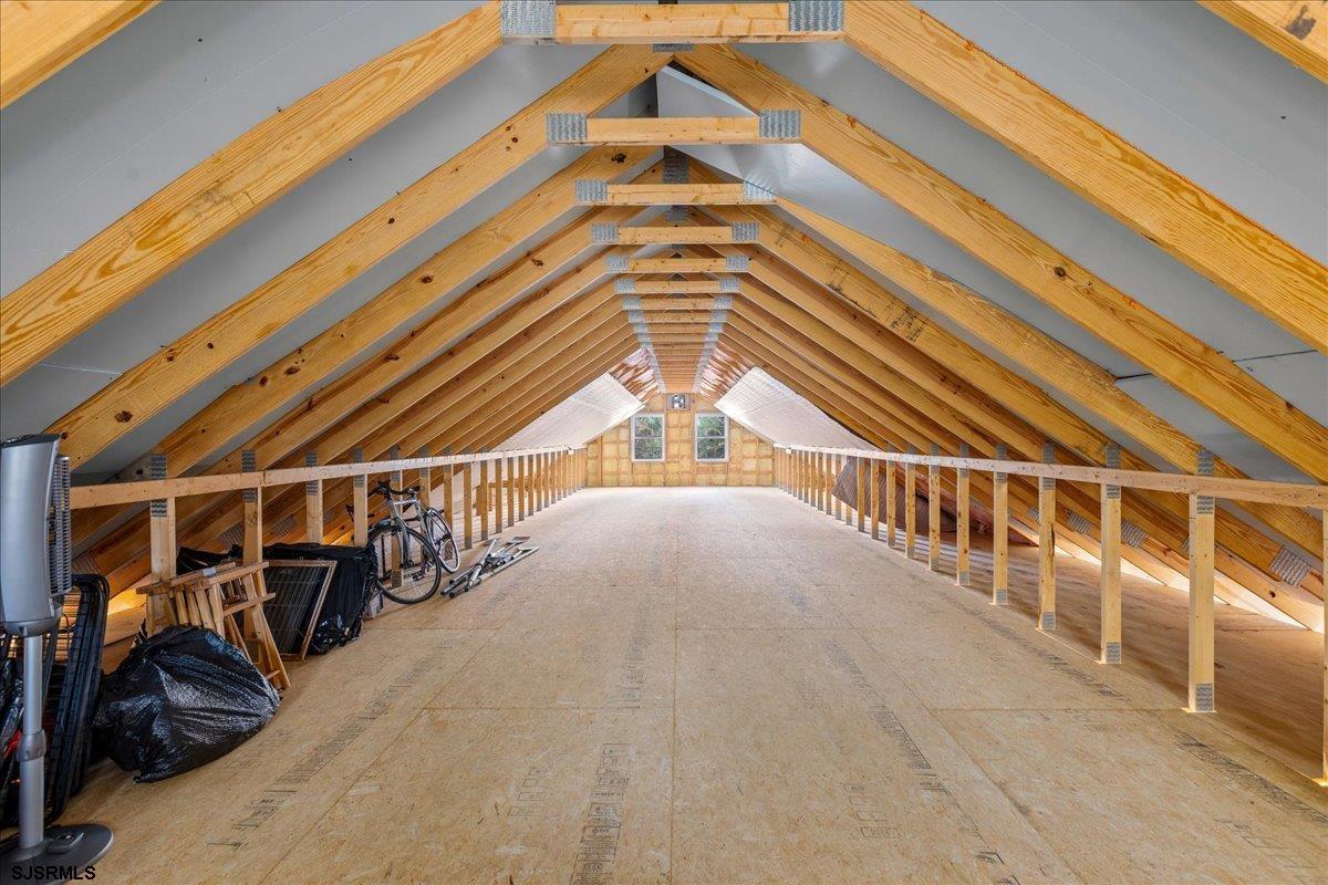 New Gretna, New Jersey 08087, United States, 4 Bedrooms Bedrooms, ,3 BathroomsBathrooms,Residential,Active,5559