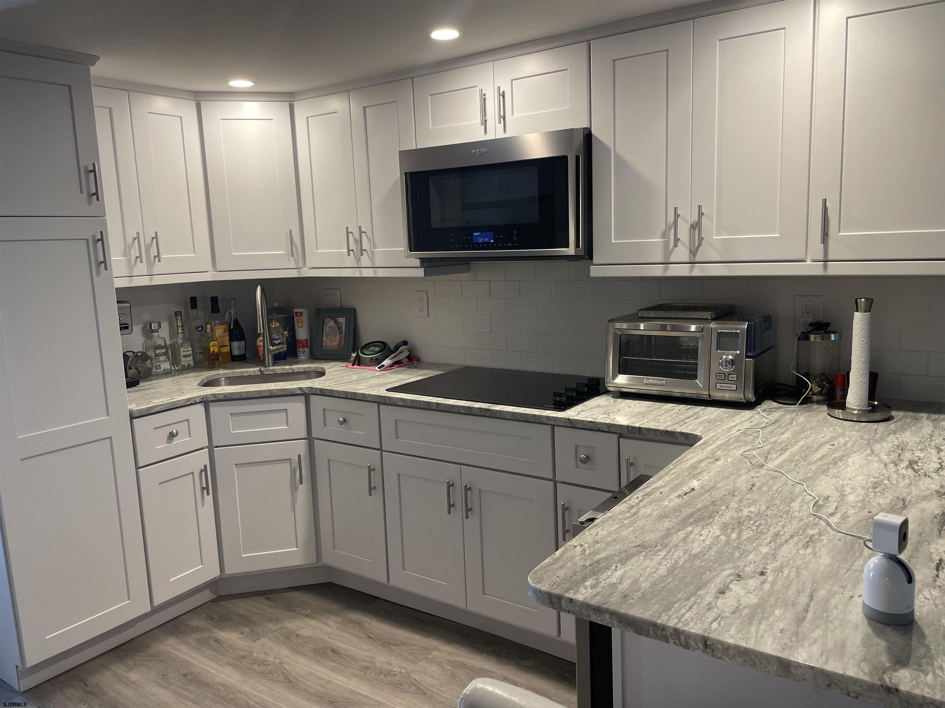 Margate, New Jersey 08402, United States, 1 Bedroom Bedrooms, ,1 BathroomBathrooms,Residential,Active,36978