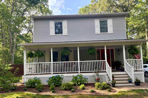 Photo of 38 Mockingbird Ln, Petersburg, NJ 08270 (MLS # 604824)