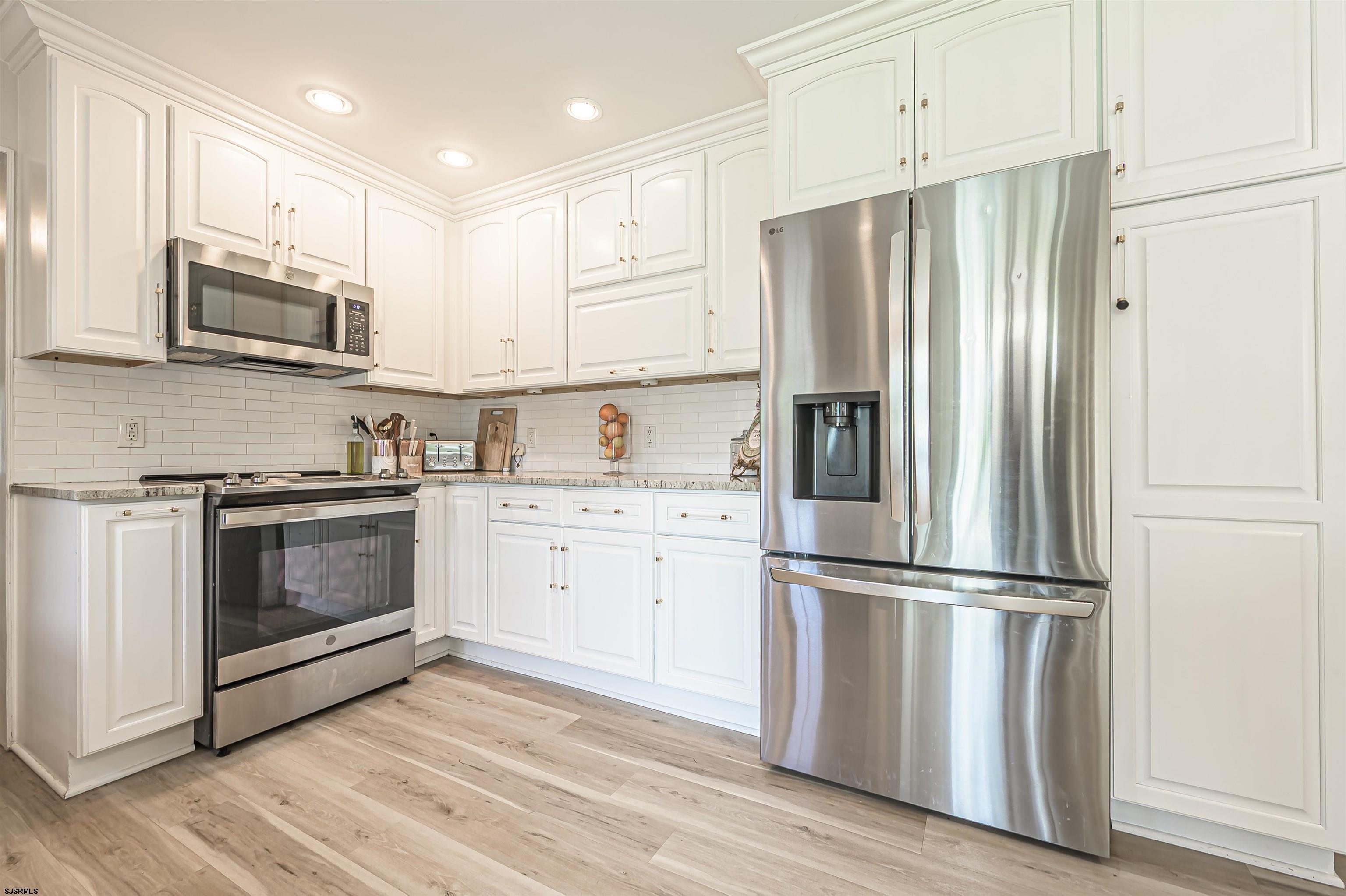 Egg Harbor Township, New Jersey 08234, United States, 4 Bedrooms Bedrooms, ,3 BathroomsBathrooms,Residential,Active,148890