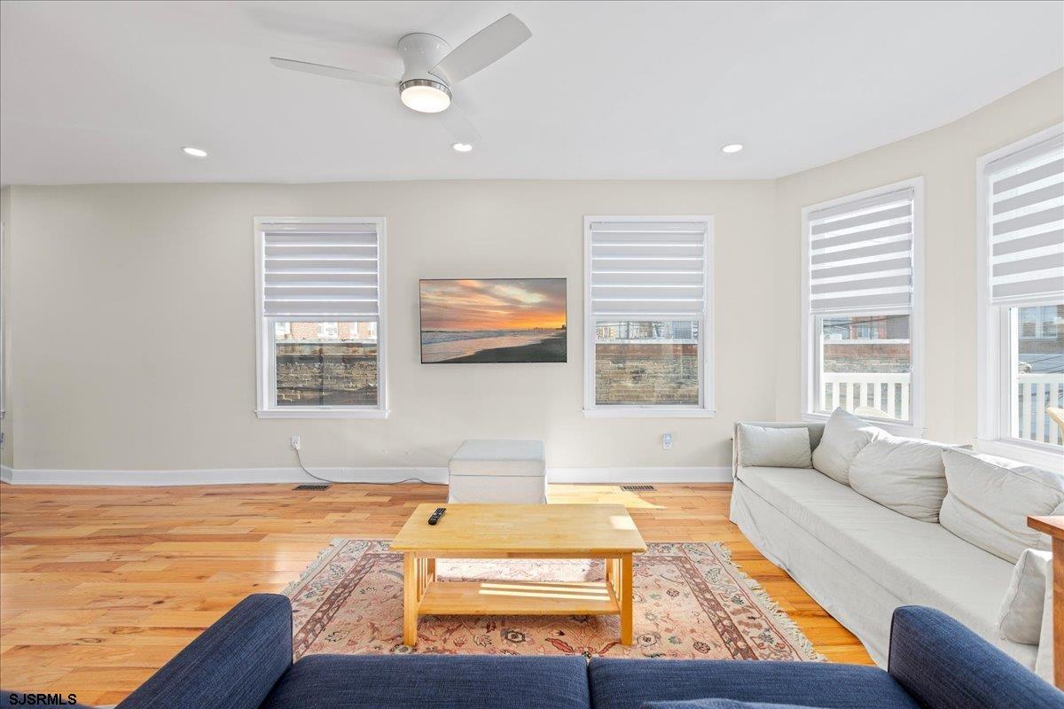 Ventnor, New Jersey 08406, United States, 6 Bedrooms Bedrooms, ,5 BathroomsBathrooms,Residential,Active,17359