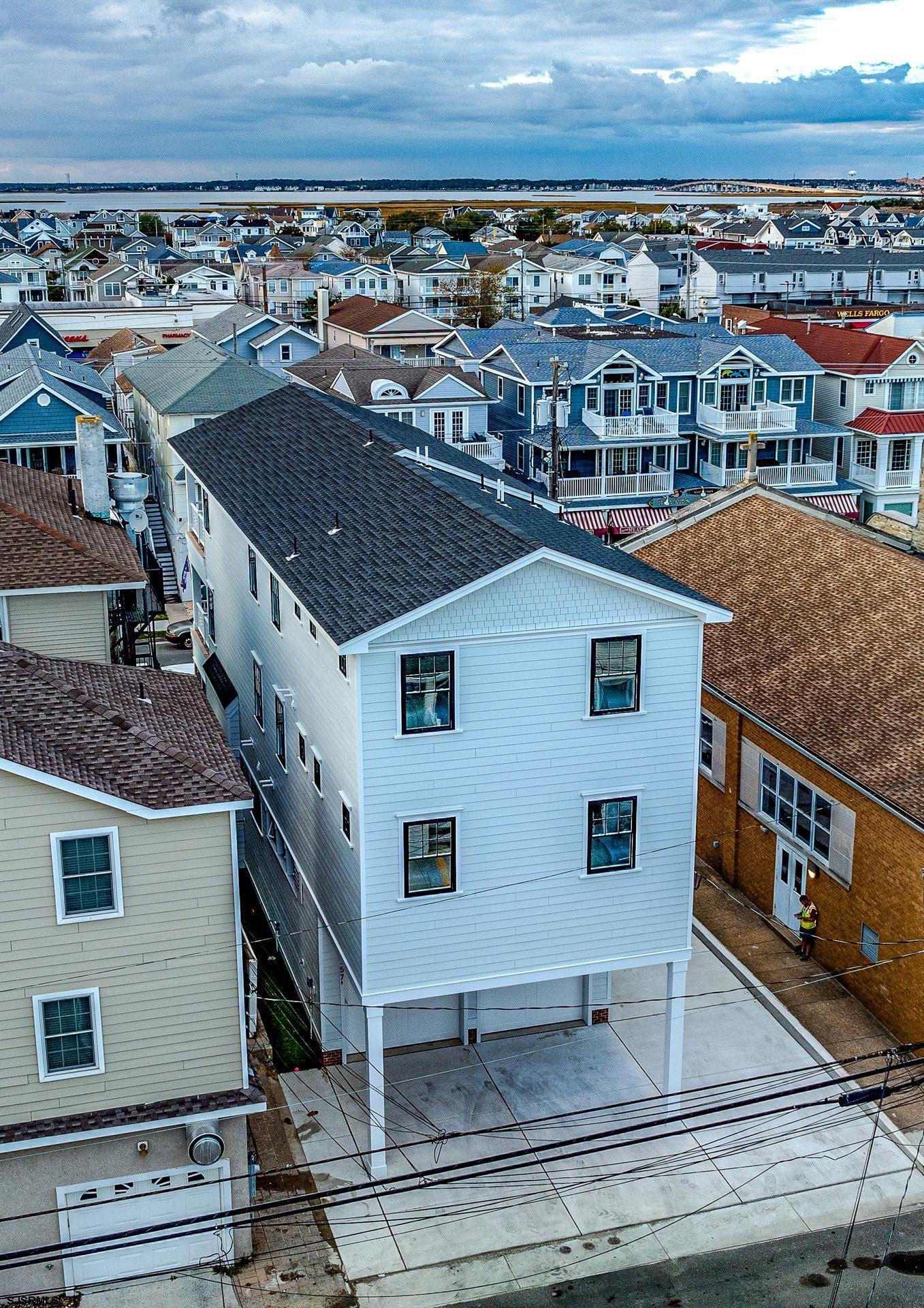 Ocean City, New Jersey 08226, United States, 4 Bedrooms Bedrooms, ,3 BathroomsBathrooms,Residential,Pending,206936