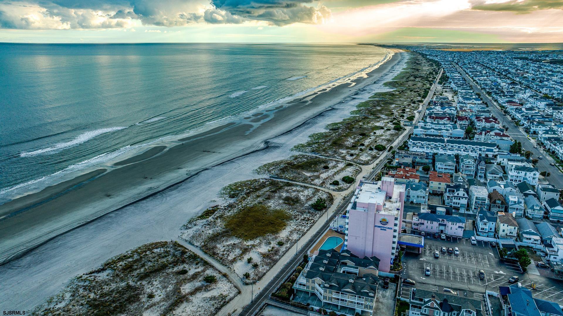 Ocean City, New Jersey 08226, United States, 4 Bedrooms Bedrooms, ,3 BathroomsBathrooms,Residential,Pending,206936