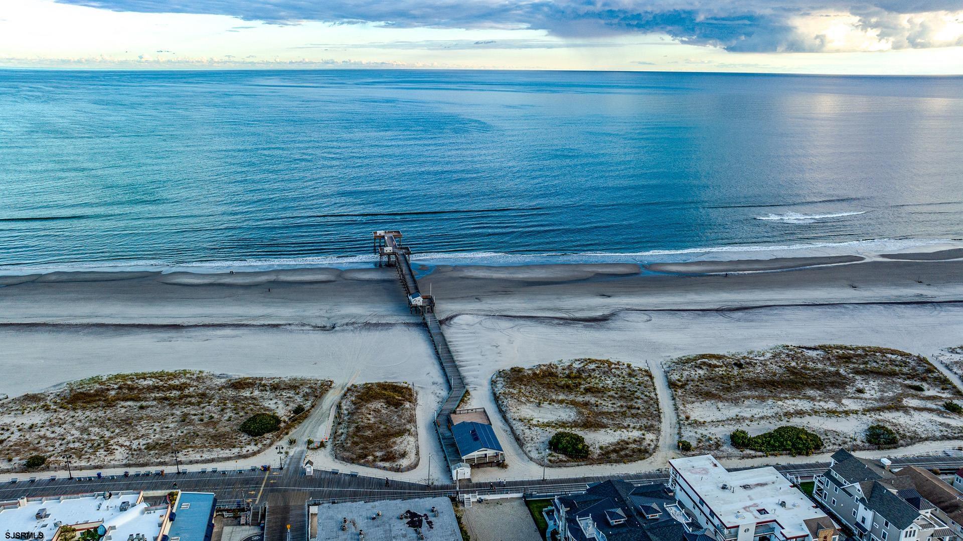 Ocean City, New Jersey 08226, United States, 4 Bedrooms Bedrooms, ,3 BathroomsBathrooms,Residential,Pending,206936